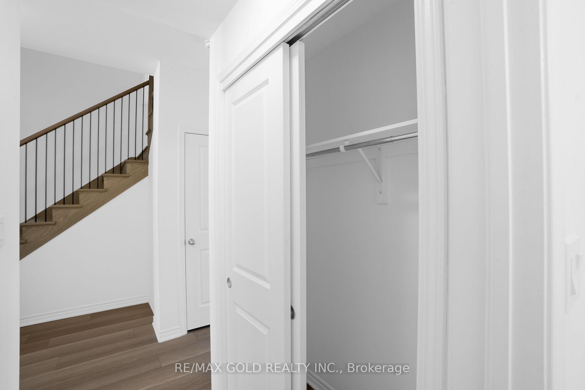 Photo 8 of 222 Pilkington Street, Thorold, Allanburg/Thorold South — HOMEH