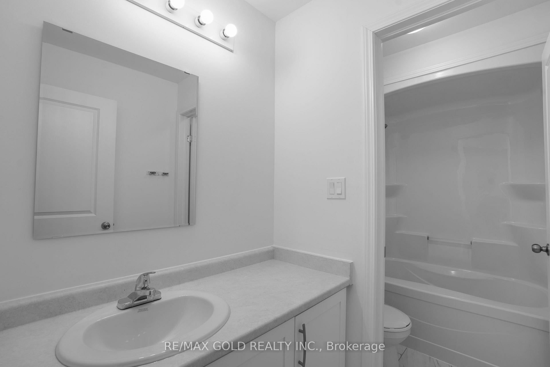 Photo 16 of 222 Pilkington Street, Thorold, Allanburg/Thorold South — HOMEH
