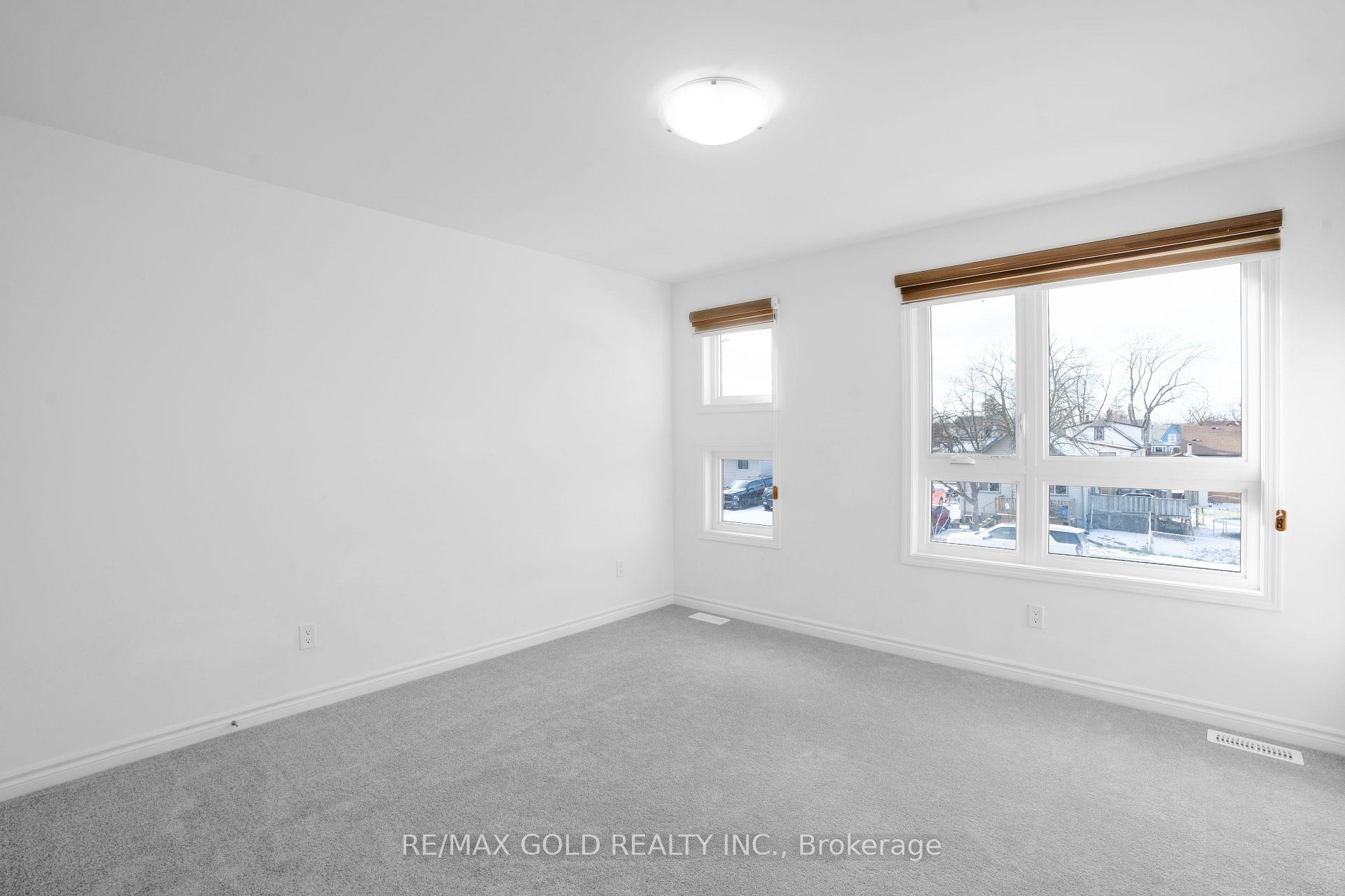 Photo 23 of 222 Pilkington Street, Thorold, Allanburg/Thorold South — HOMEH