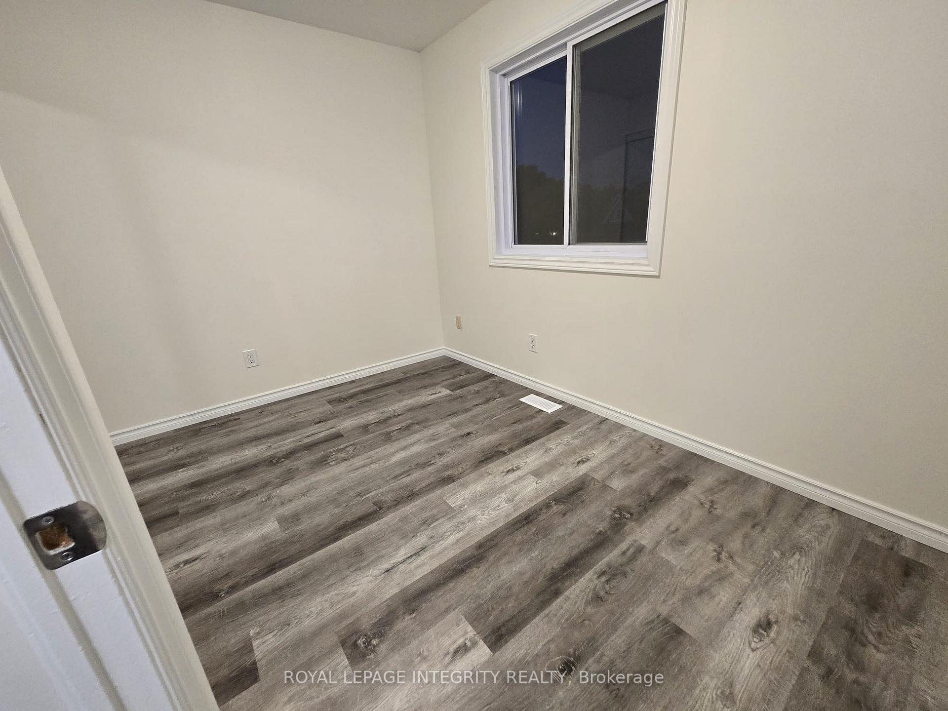 Photo 7 of 53 Sarrazin Way, Ottawa, Barrhaven - Cedargrove/Fraserdale — HOMEH