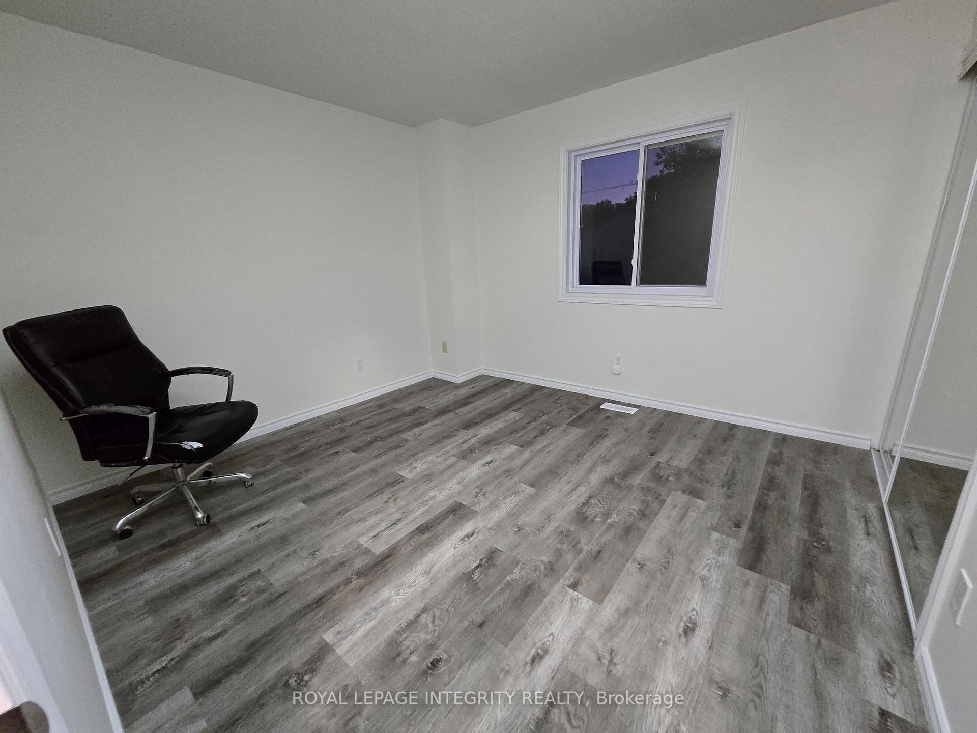 Photo 8 of 53 Sarrazin Way, Ottawa, Barrhaven - Cedargrove/Fraserdale — HOMEH
