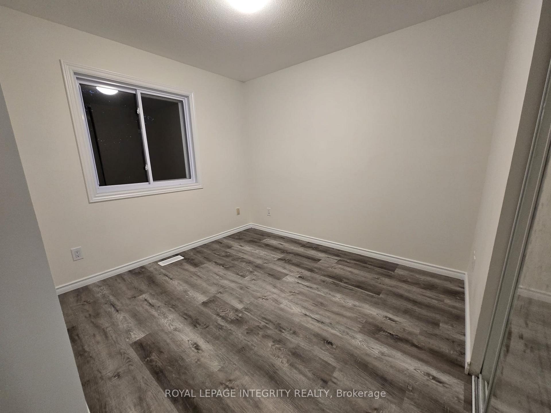 Photo 9 of 53 Sarrazin Way, Ottawa, Barrhaven - Cedargrove/Fraserdale — HOMEH