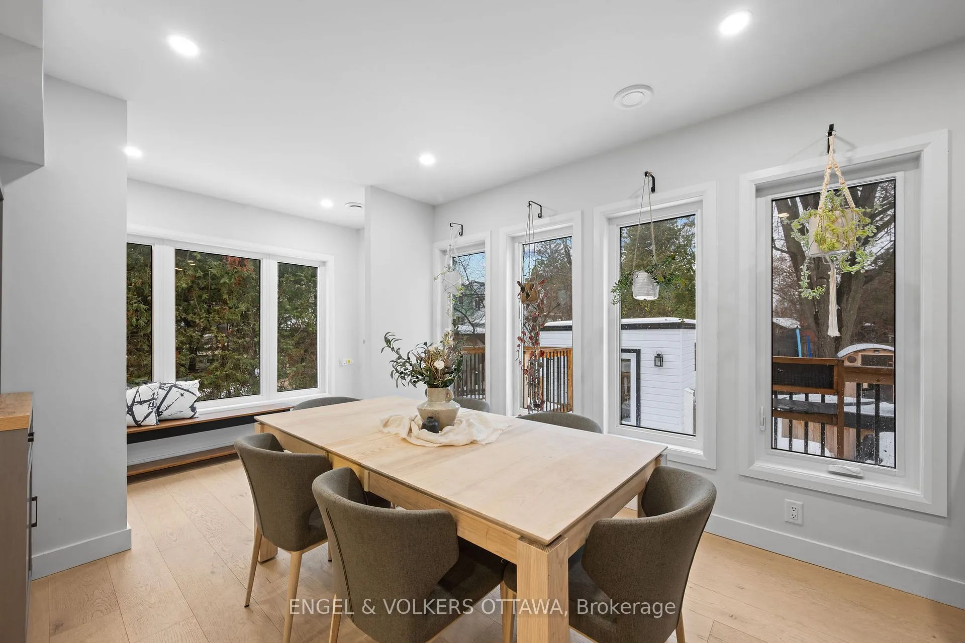 Photo 15 of 22 Harvard Avenue, Ottawa, Old Ottawa South — HOMEH