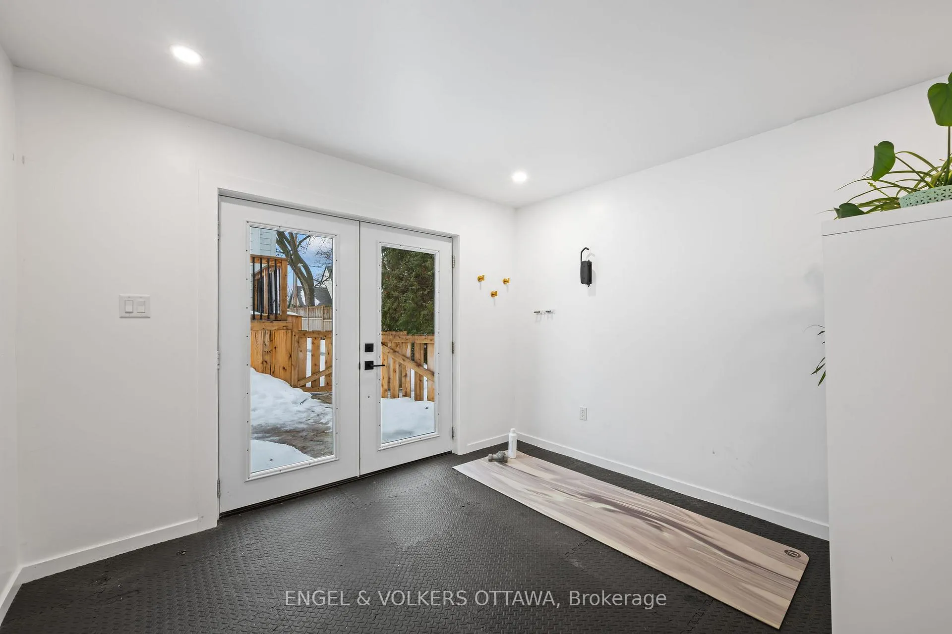 Photo 36 of 22 Harvard Avenue, Ottawa, Old Ottawa South — HOMEH