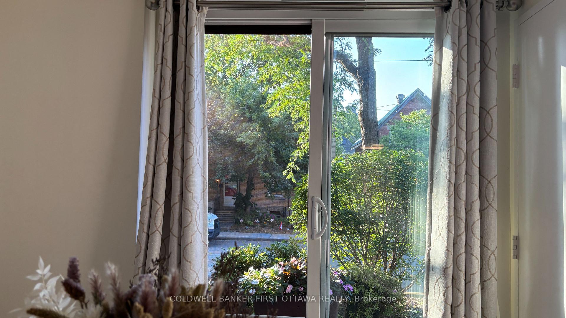Photo 5 of Unit 1A, 142 Waverley Street, Ottawa, Ottawa Centre/Golden Triangle — HOMEH