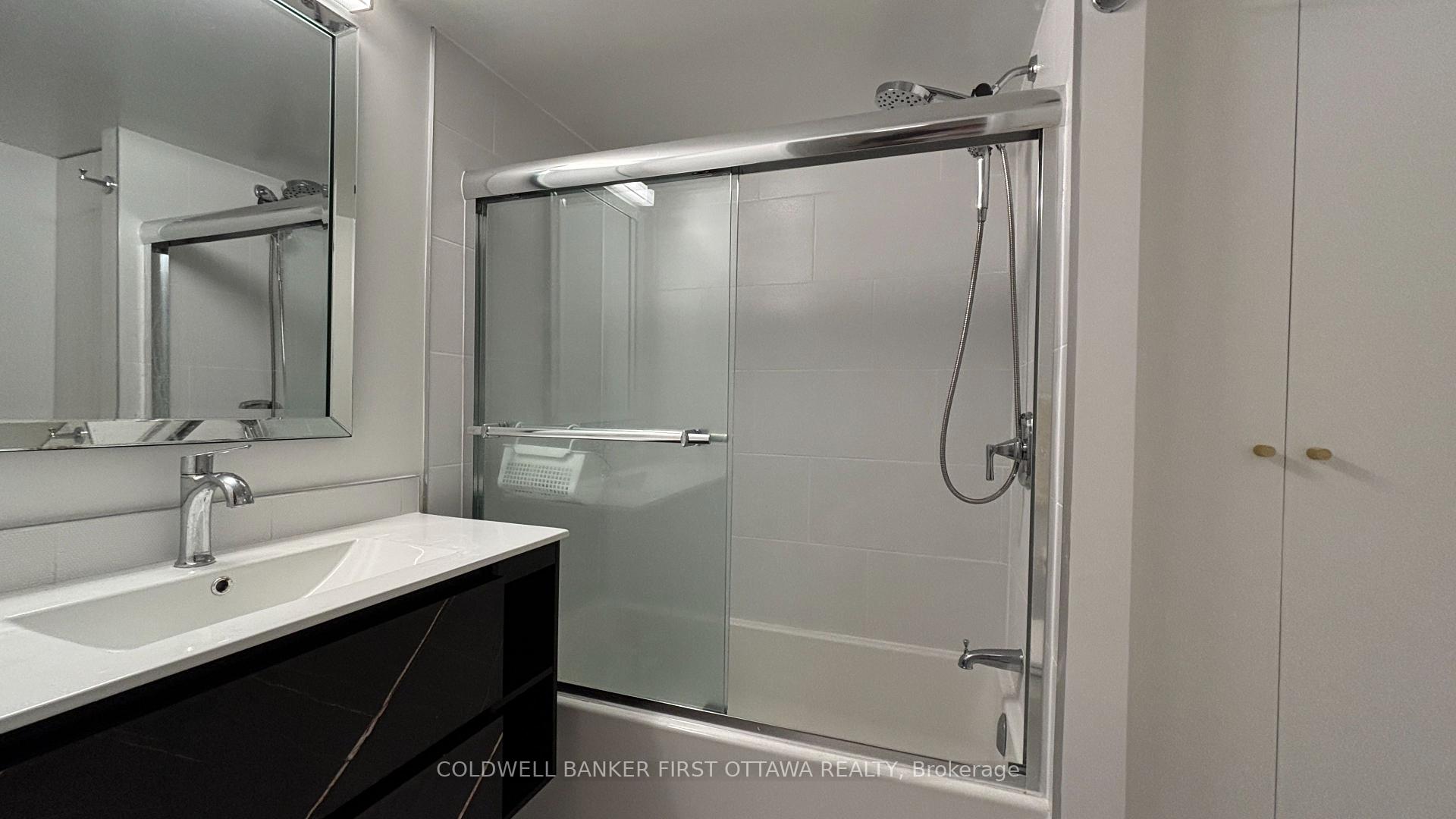 Photo 15 of Unit 1A, 142 Waverley Street, Ottawa, Ottawa Centre/Golden Triangle — HOMEH
