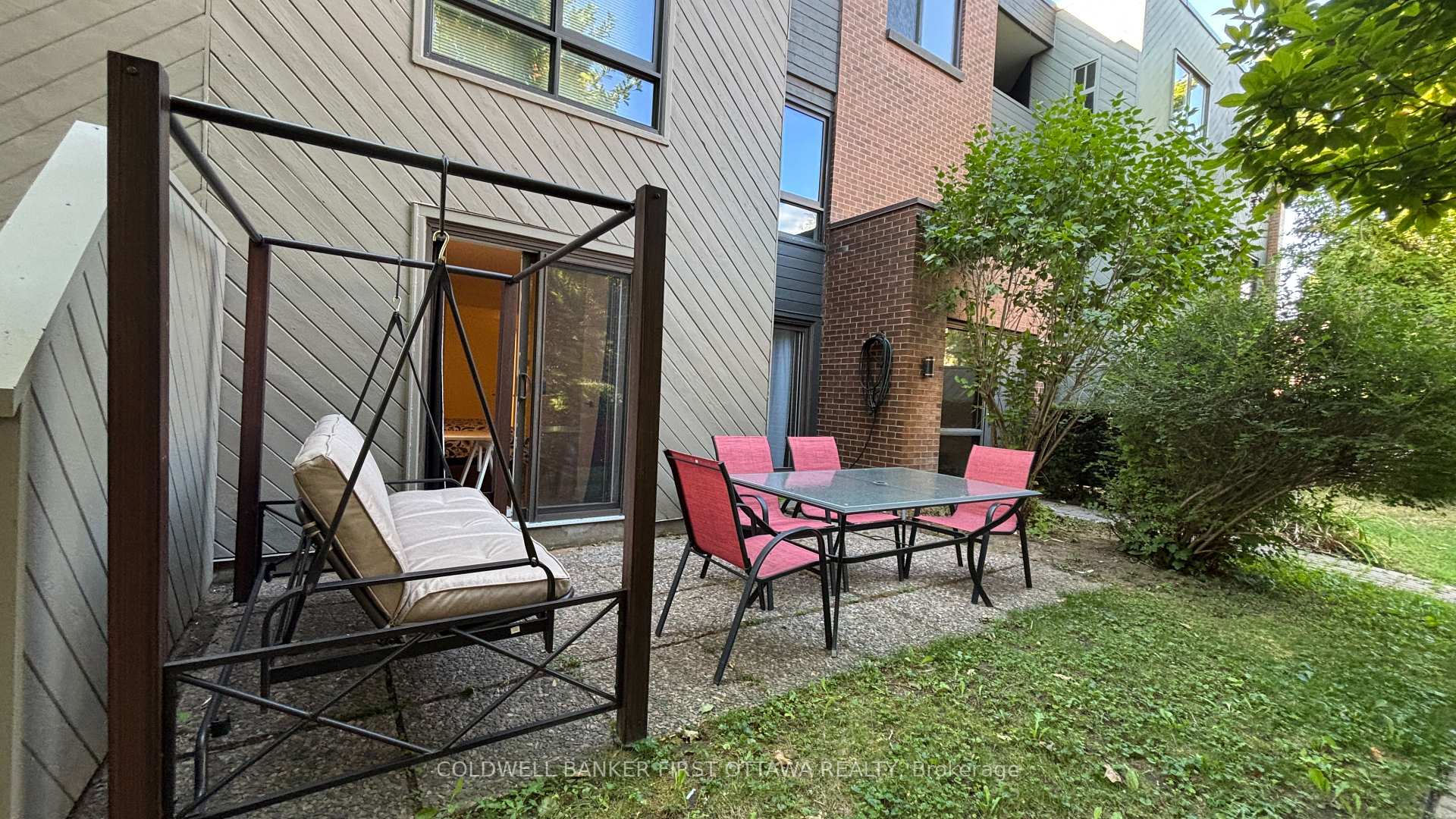 Photo 18 of Unit 1A, 142 Waverley Street, Ottawa, Ottawa Centre/Golden Triangle — HOMEH