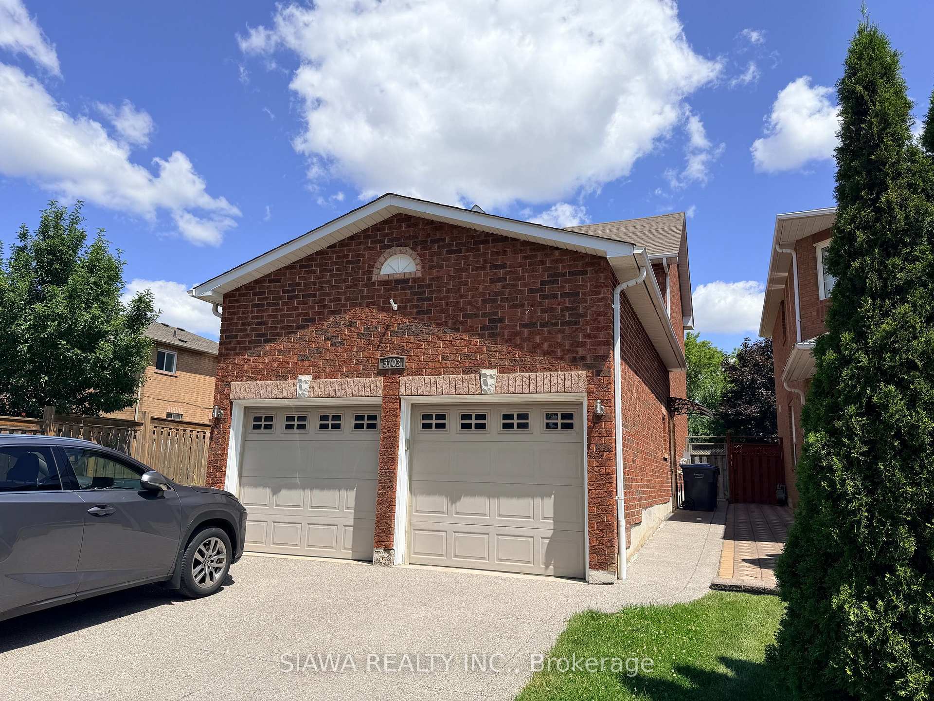 Front of 5703 Whitehorn Avenue