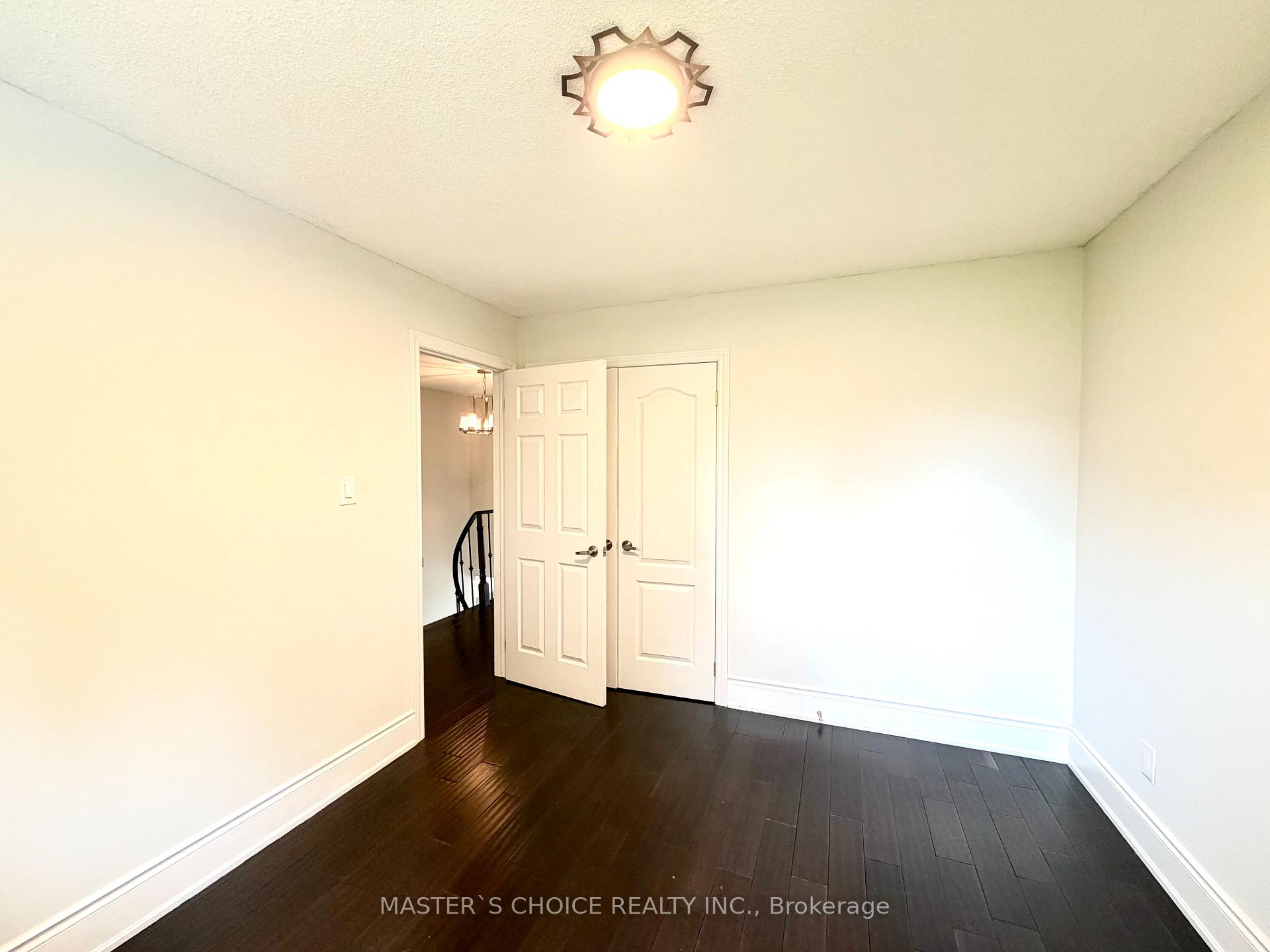 Photo 19 of 212 Fincham Avenue, Markham, Markham Village — HOMEH