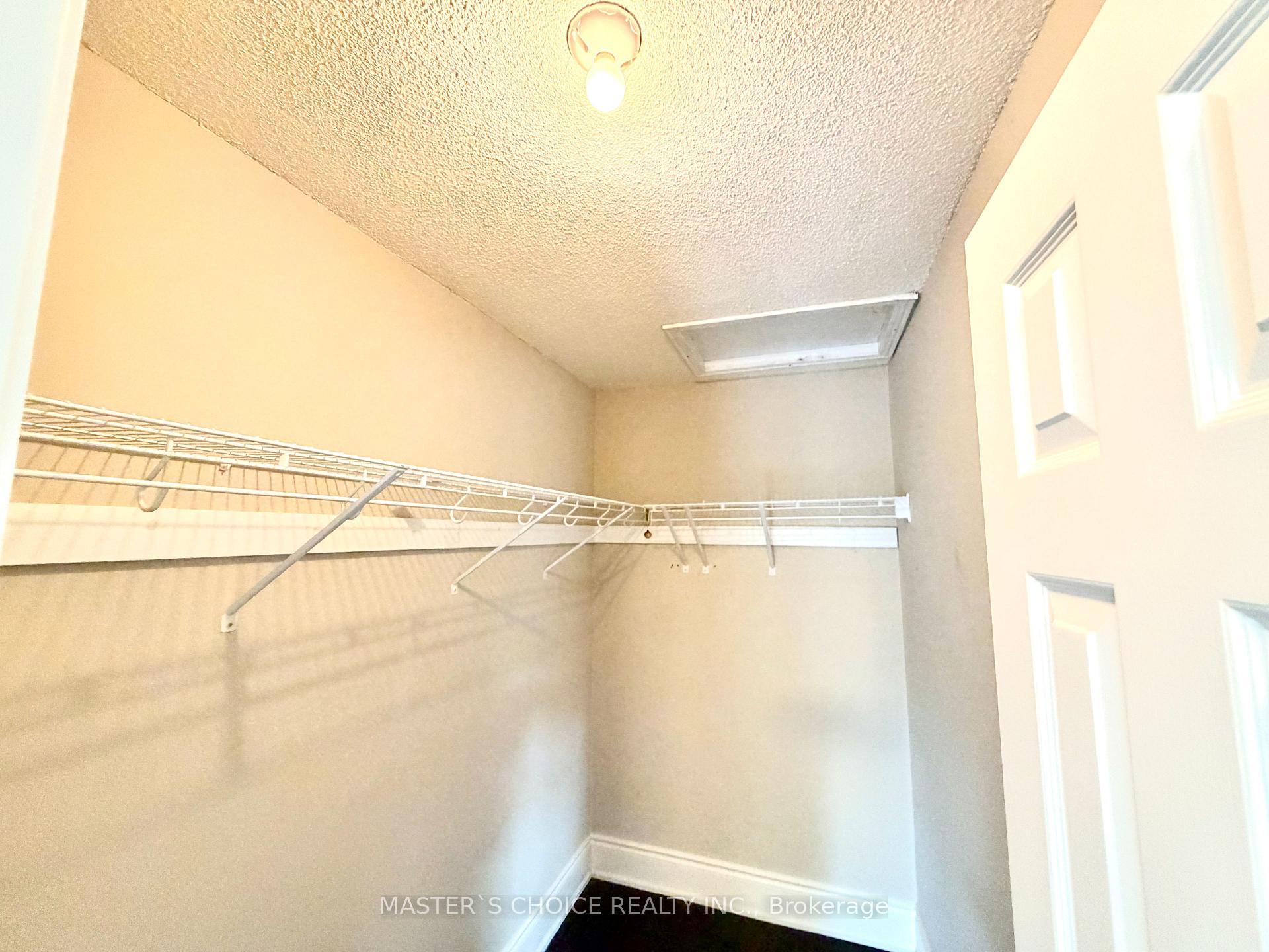 Photo 23 of 212 Fincham Avenue, Markham, Markham Village — HOMEH