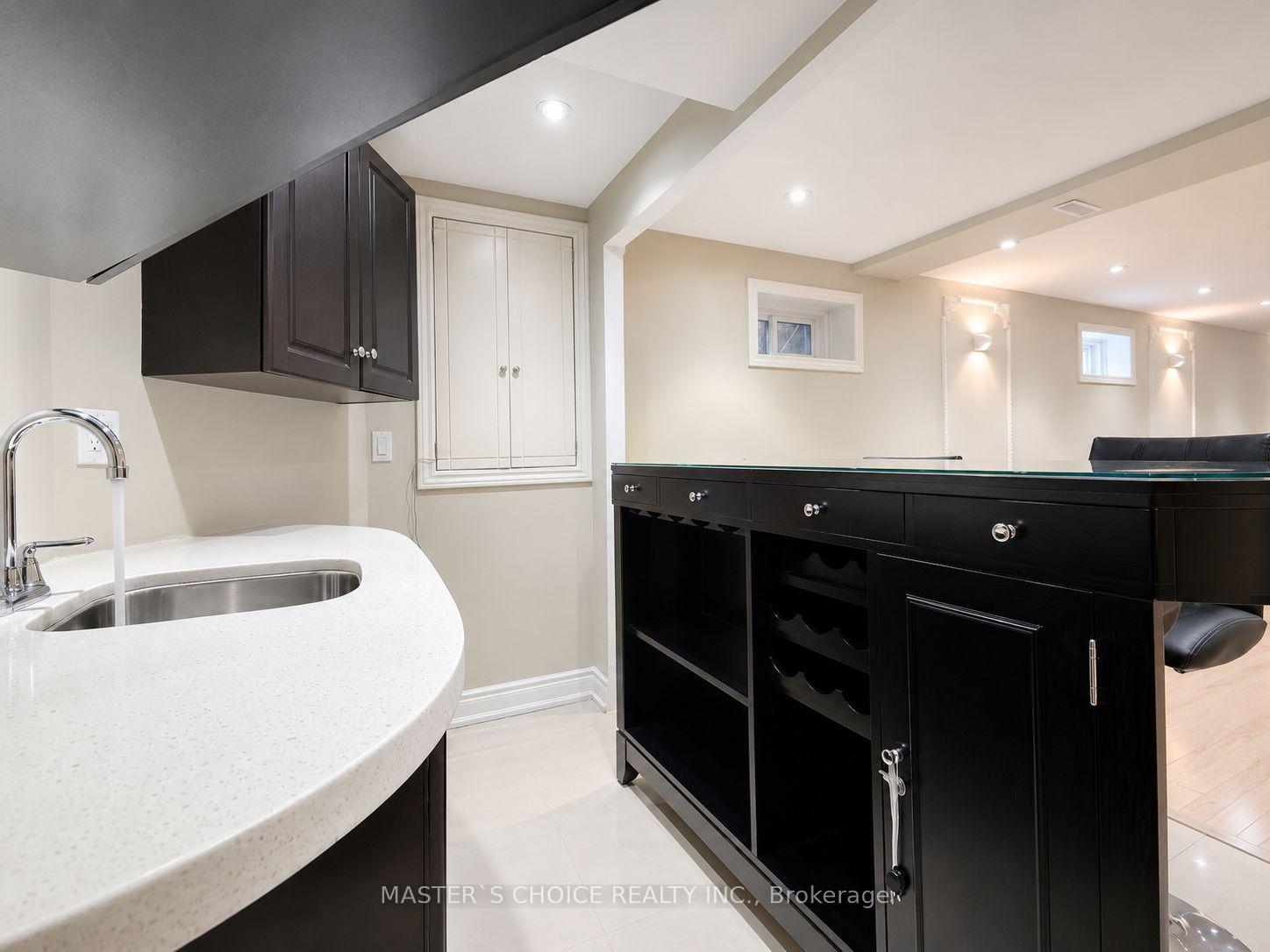 Photo 31 of 212 Fincham Avenue, Markham, Markham Village — HOMEH