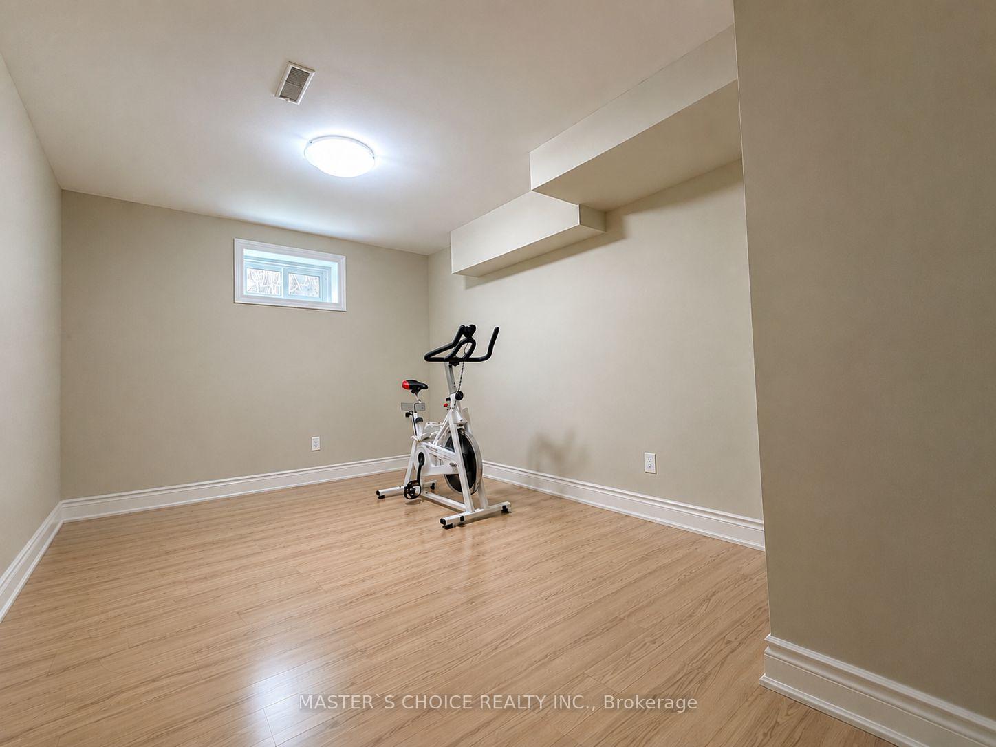 Photo 33 of 212 Fincham Avenue, Markham, Markham Village — HOMEH