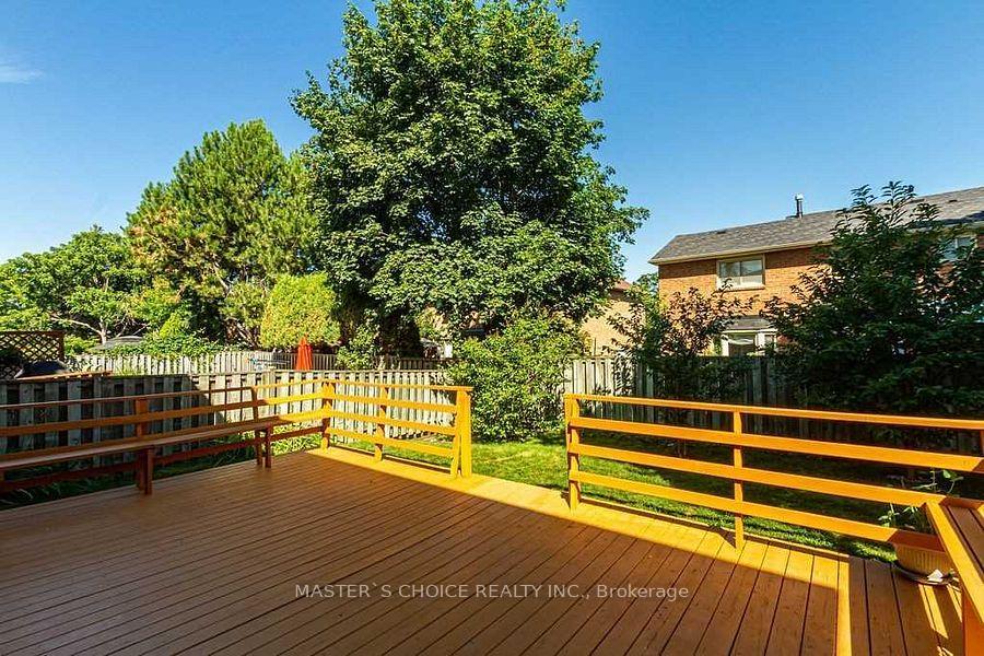 Photo 37 of 212 Fincham Avenue, Markham, Markham Village — HOMEH