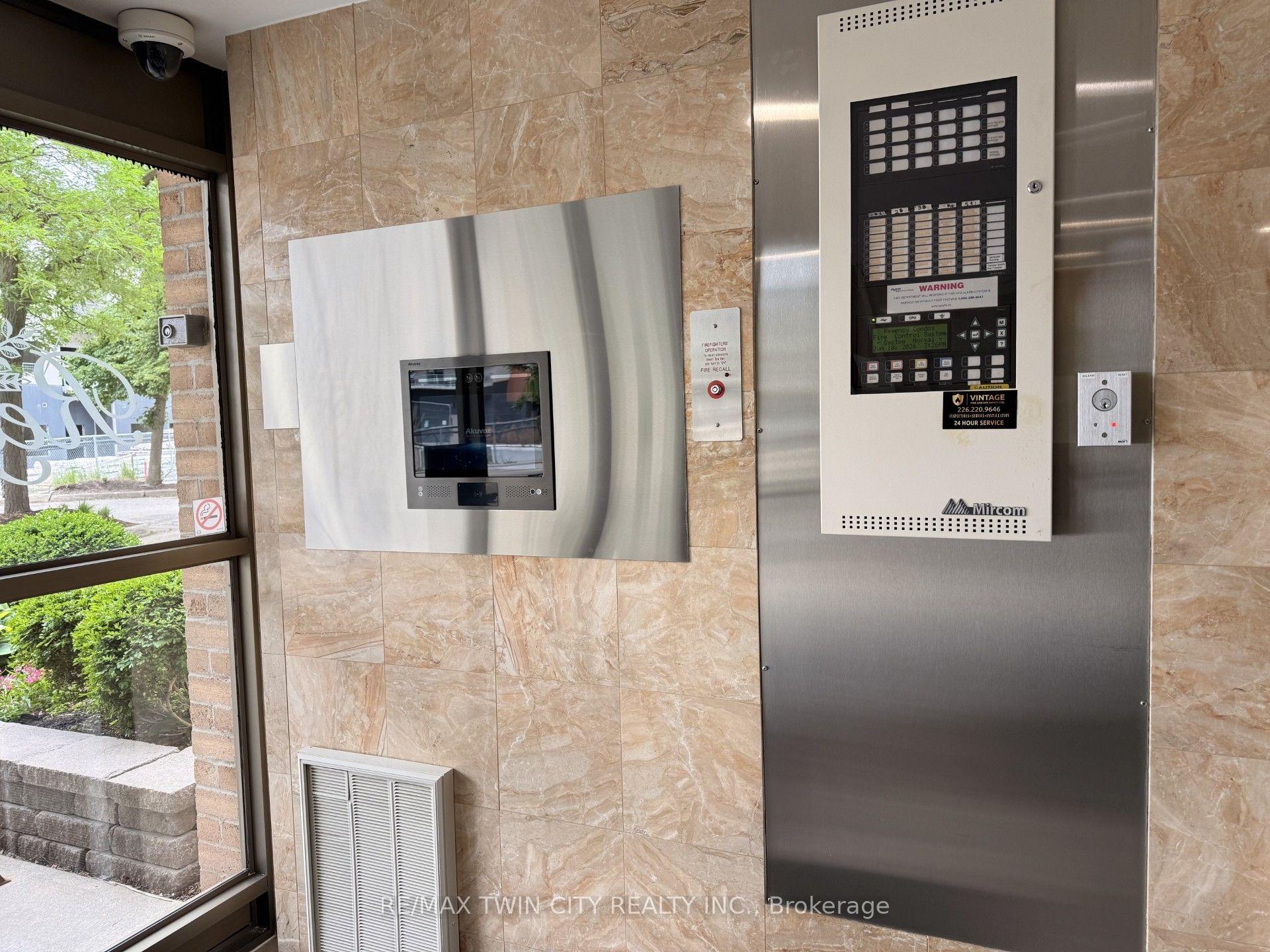 Photo 7 of Unit 503, 3227 King Street E, Kitchener, Centreville Chicopee — HOMEH