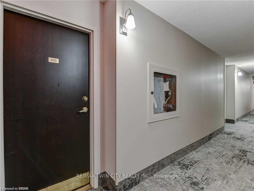 Photo 9 of Unit 503, 3227 King Street E, Kitchener, Centreville Chicopee — HOMEH