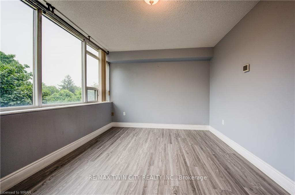 Photo 22 of Unit 503, 3227 King Street E, Kitchener, Centreville Chicopee — HOMEH