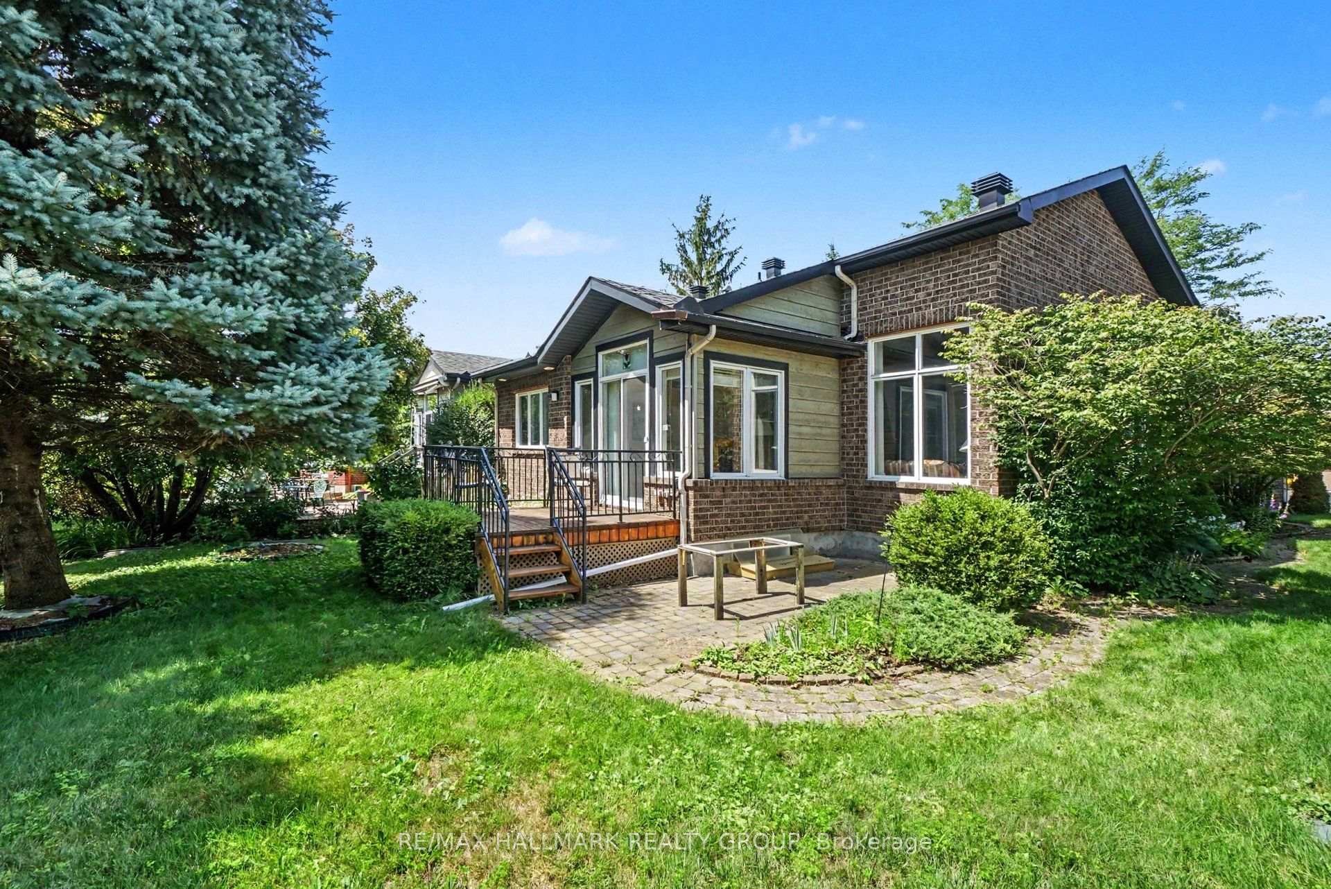 Photo 30 of 13 Waterthrush Crescent, Ottawa, Kanata - Bridlewood — HOMEH
