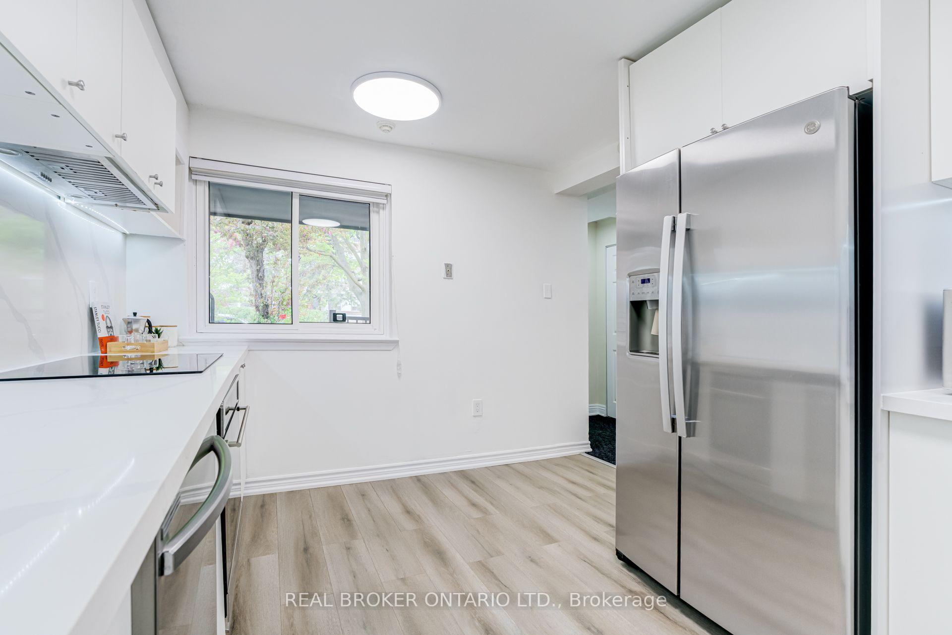 Photo 13 of Unit 62, 130 Ling Road, Scarborough, West Hill — HOMEH
