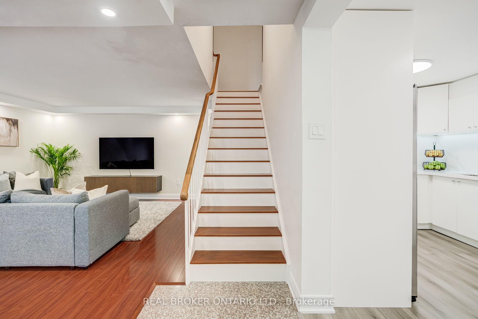Photo 14 of Unit 62, 130 Ling Road, Scarborough, West Hill — HOMEH