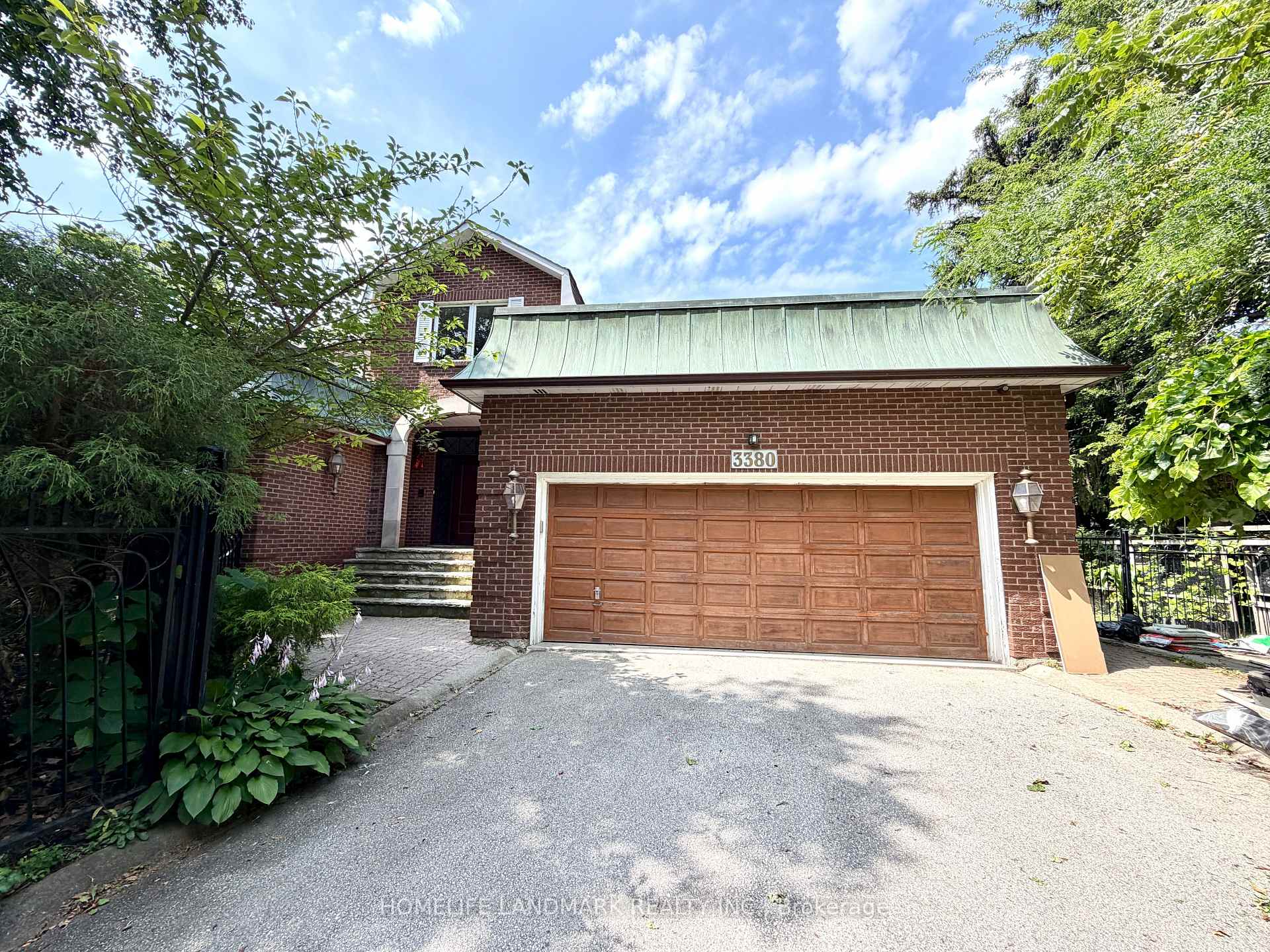 Photo 2 of 3380 Tudor Gate, Mississauga, Erin Mills — HOMEH
