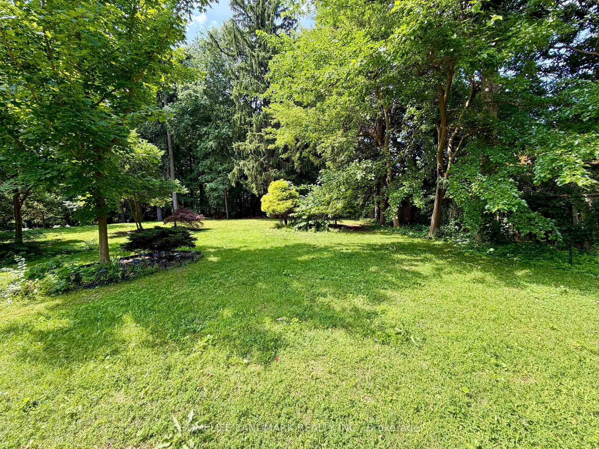 Photo 15 of 3380 Tudor Gate, Mississauga, Erin Mills — HOMEH