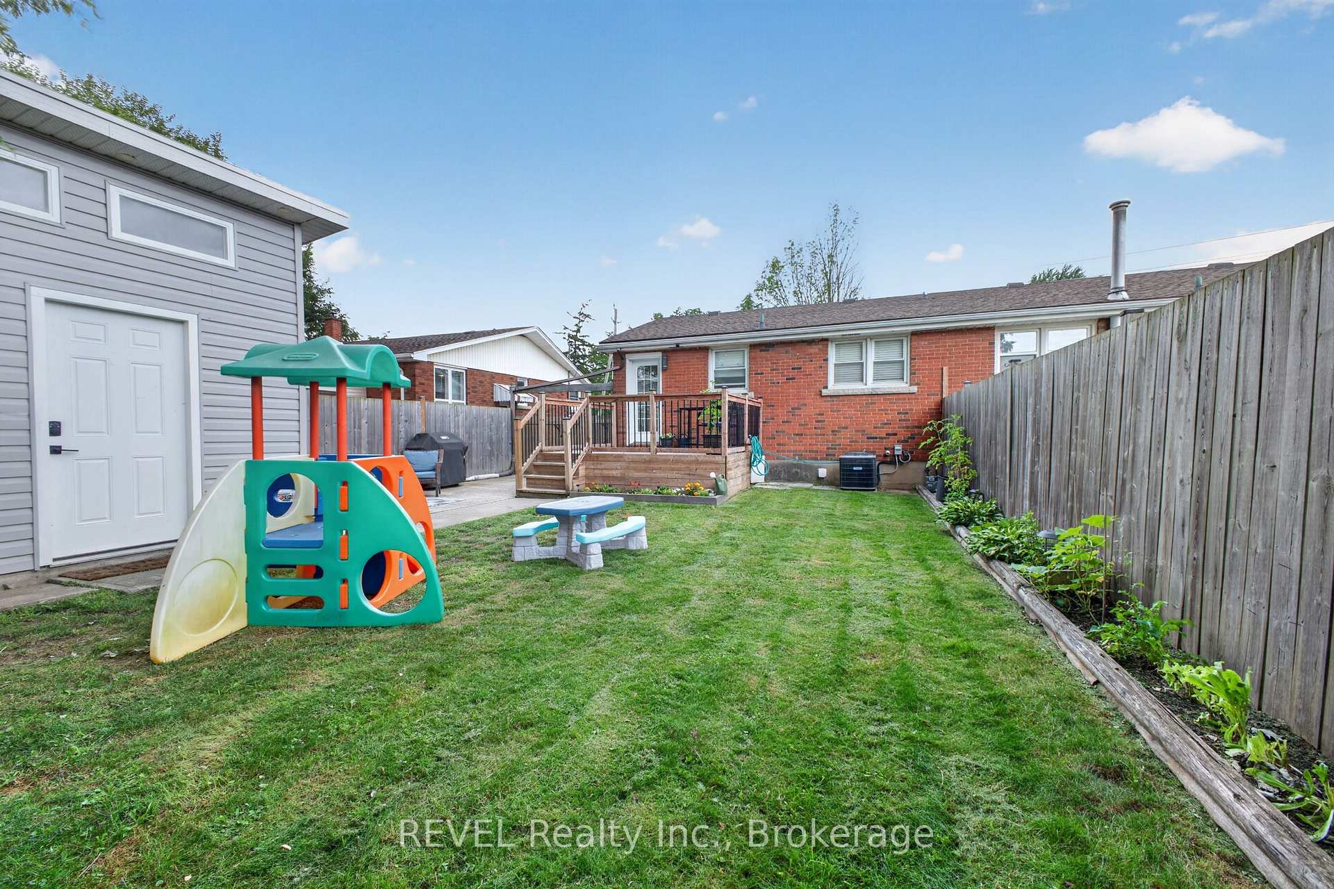 Photo 21 of Unit A, 514 - A Scott Street, St. Catharines, Carlton/Bunting — HOMEH