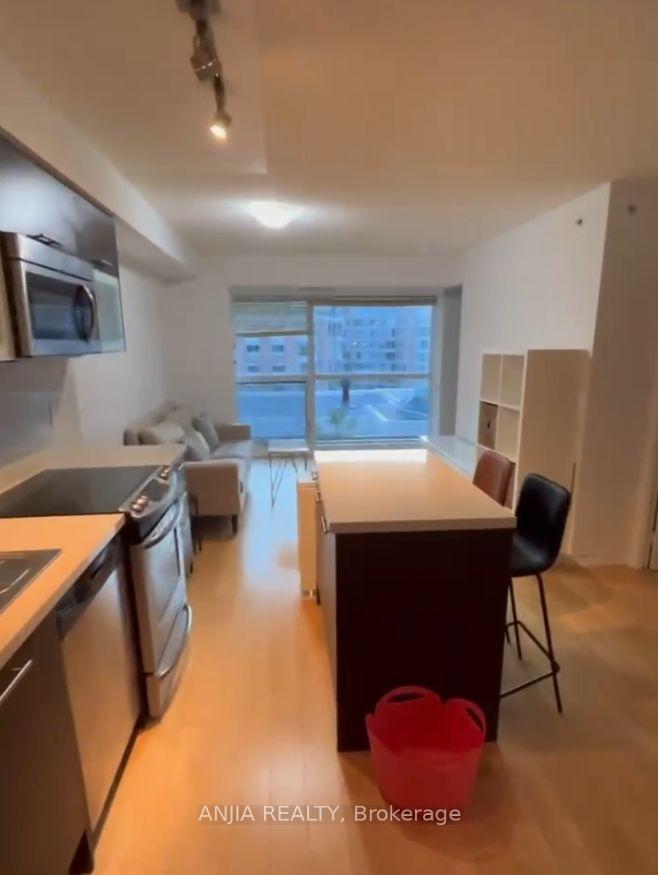 Photo 6 of Unit 817, 386 Yonge Street, Toronto, Bay Street Corridor — HOMEH