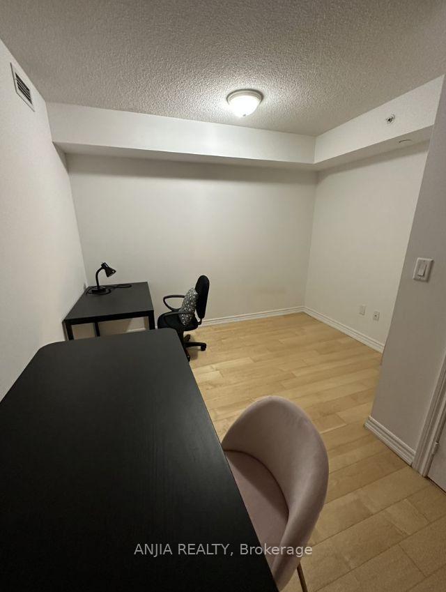 Photo 7 of Unit 817, 386 Yonge Street, Toronto, Bay Street Corridor — HOMEH