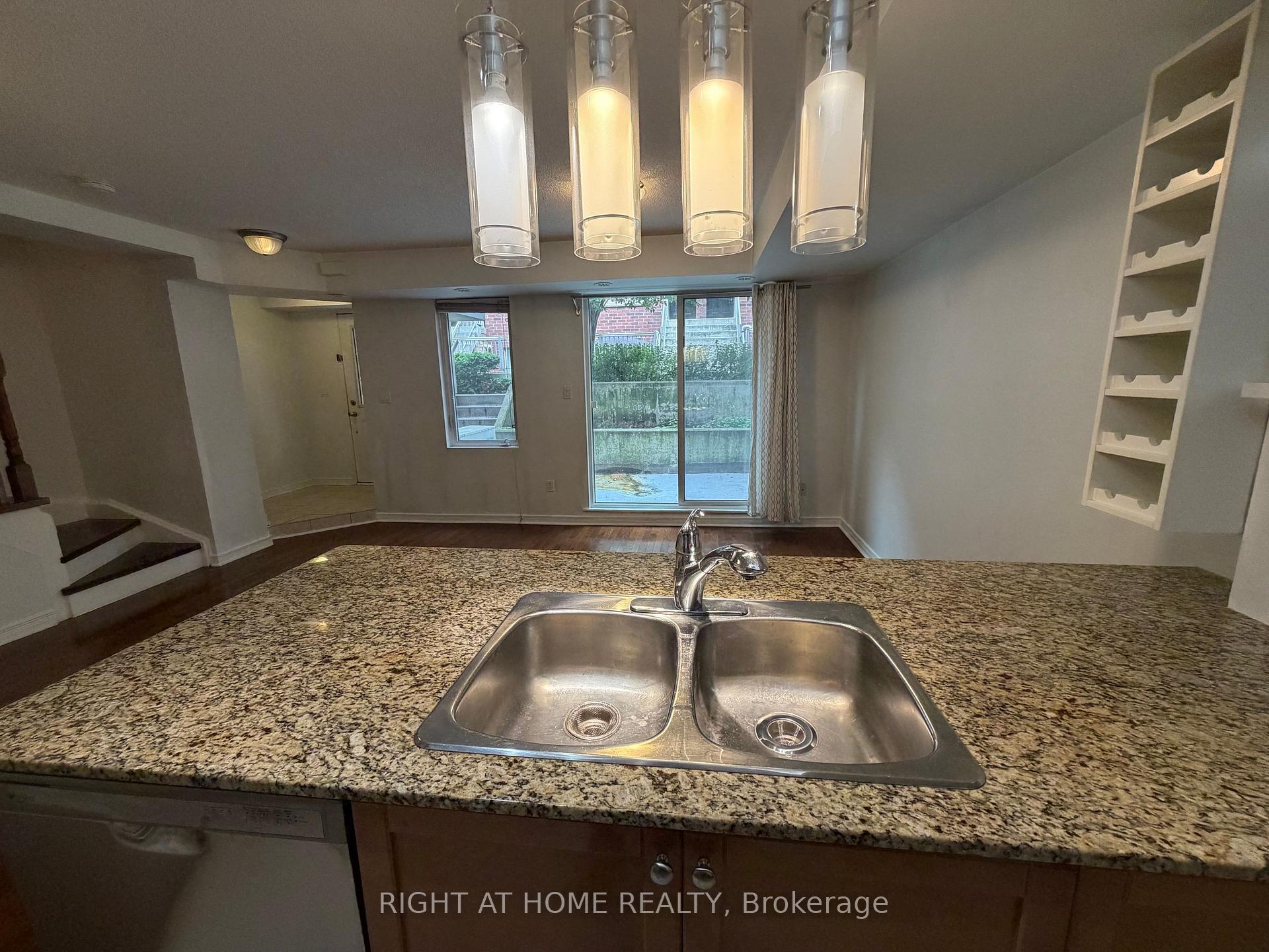 Photo 8 of Unit 126, 11 Ruttan Street, Toronto, Dufferin Grove — HOMEH