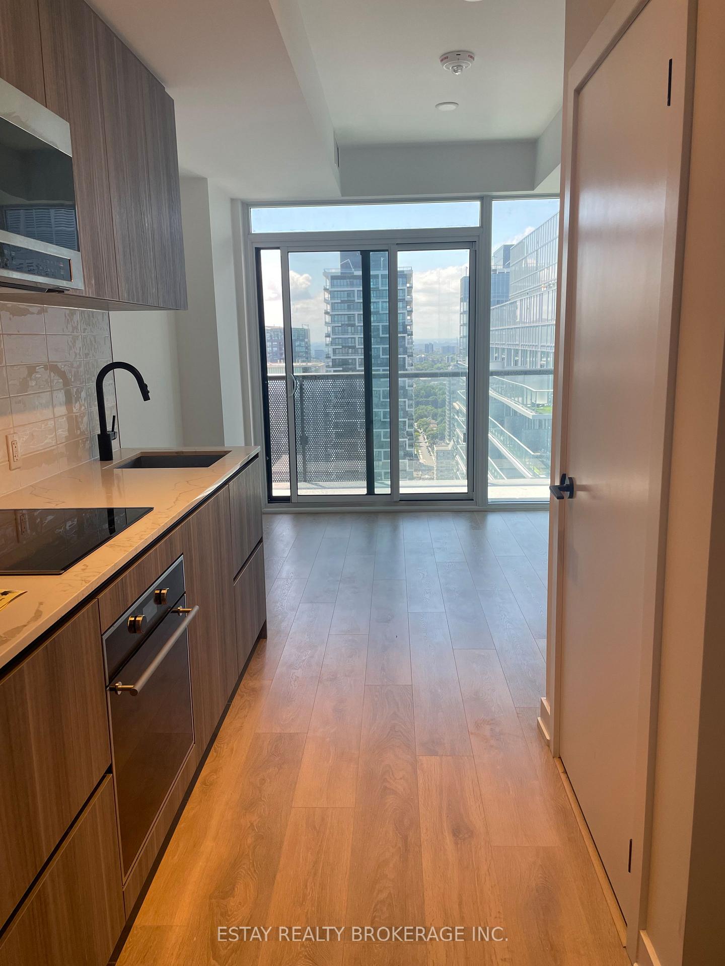 Photo 1 of Unit PH04, 127 Broadway Avenue, Toronto, Mount Pleasant West — HOMEH