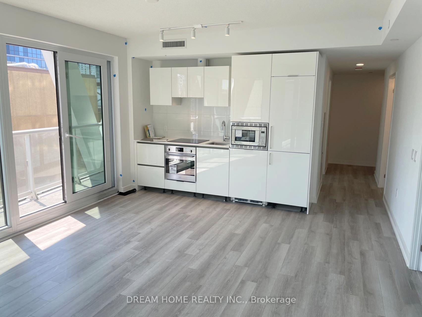 Photo 3 of Unit 1630, 230 Simcoe Street, Toronto, Kensington-Chinatown — HOMEH