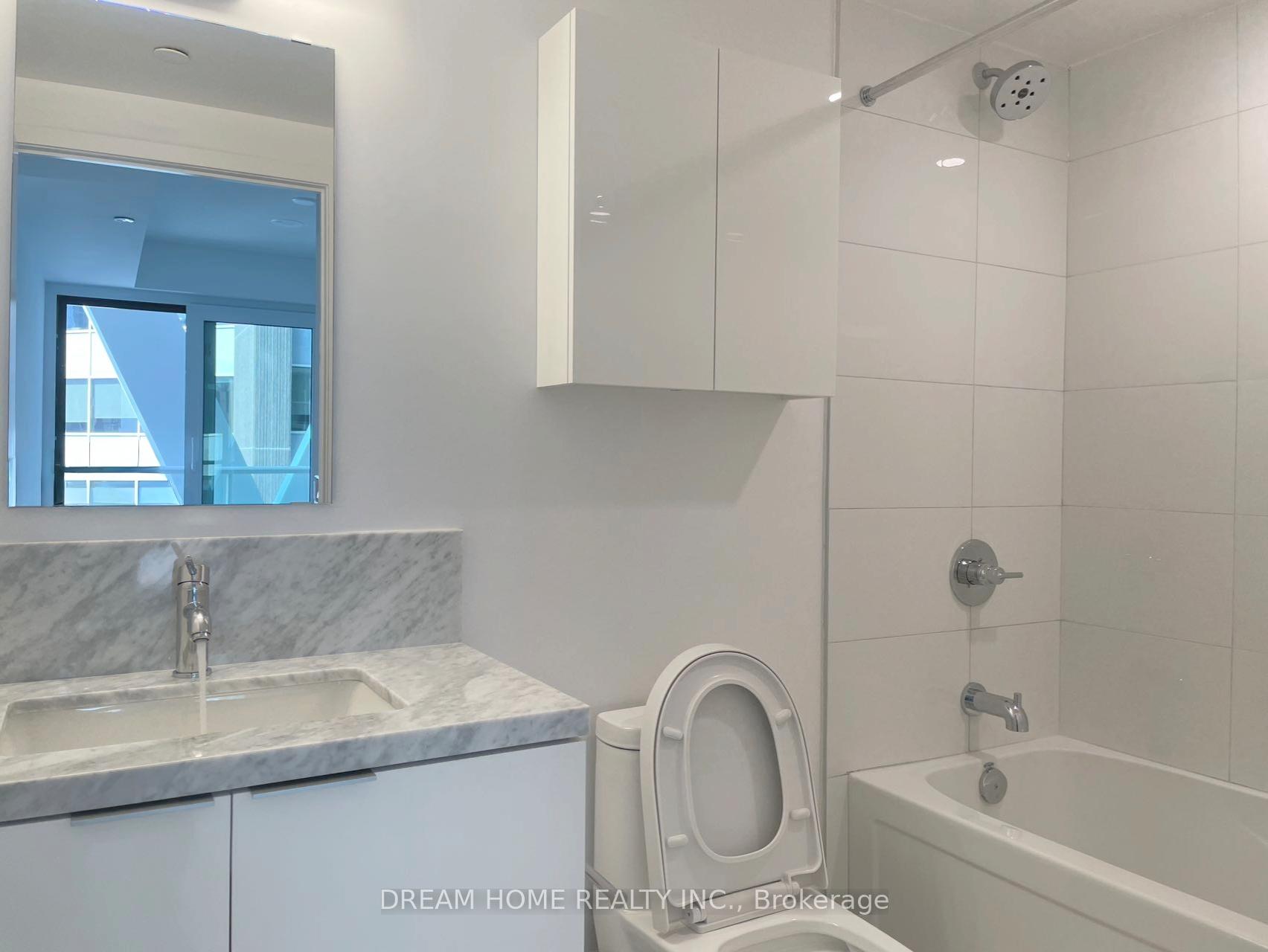 Photo 9 of Unit 1630, 230 Simcoe Street, Toronto, Kensington-Chinatown — HOMEH