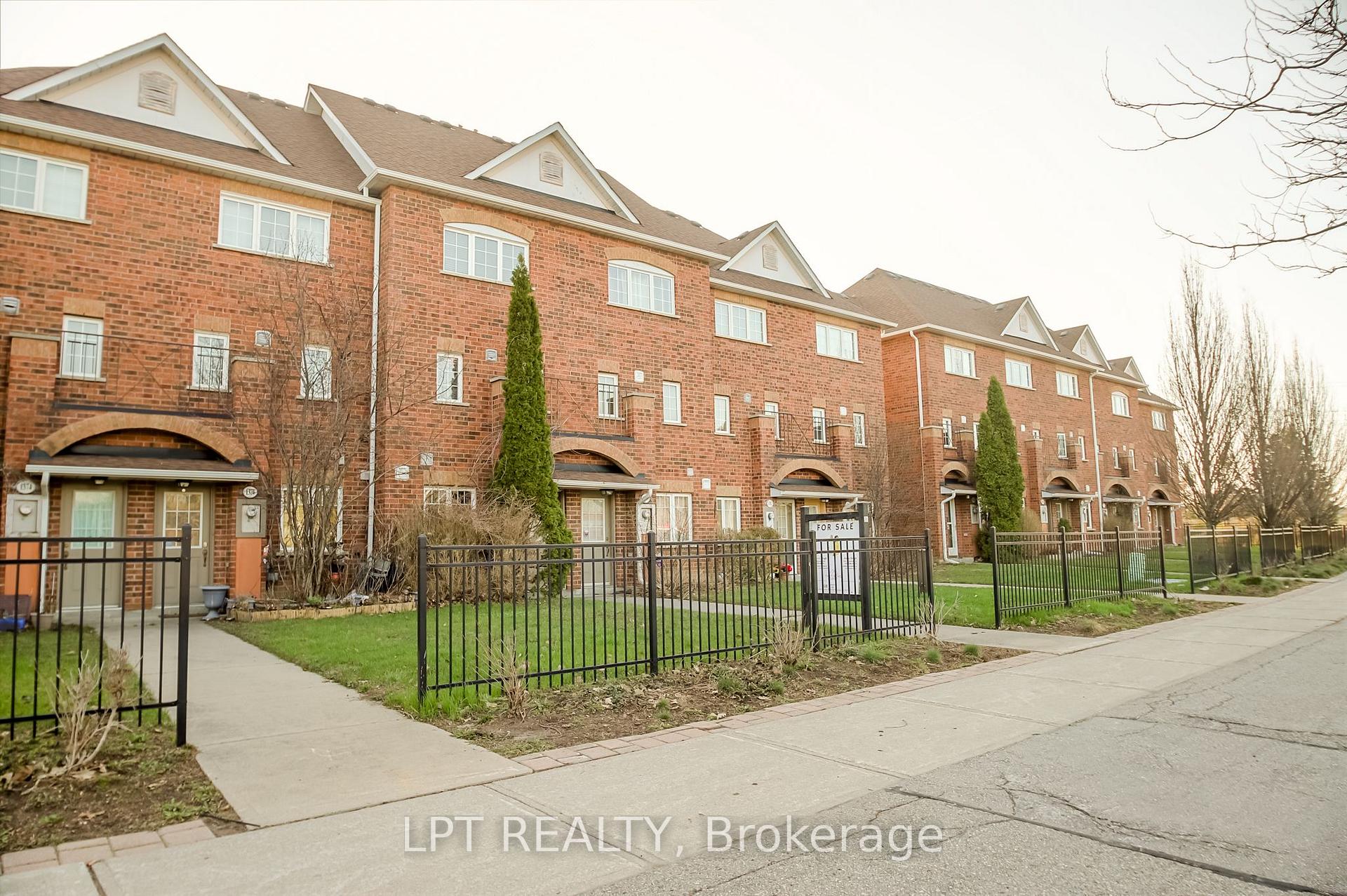 Photo 2 of Unit 36, 1378 Meadowvale Road, Scarborough, Rouge — HOMEH