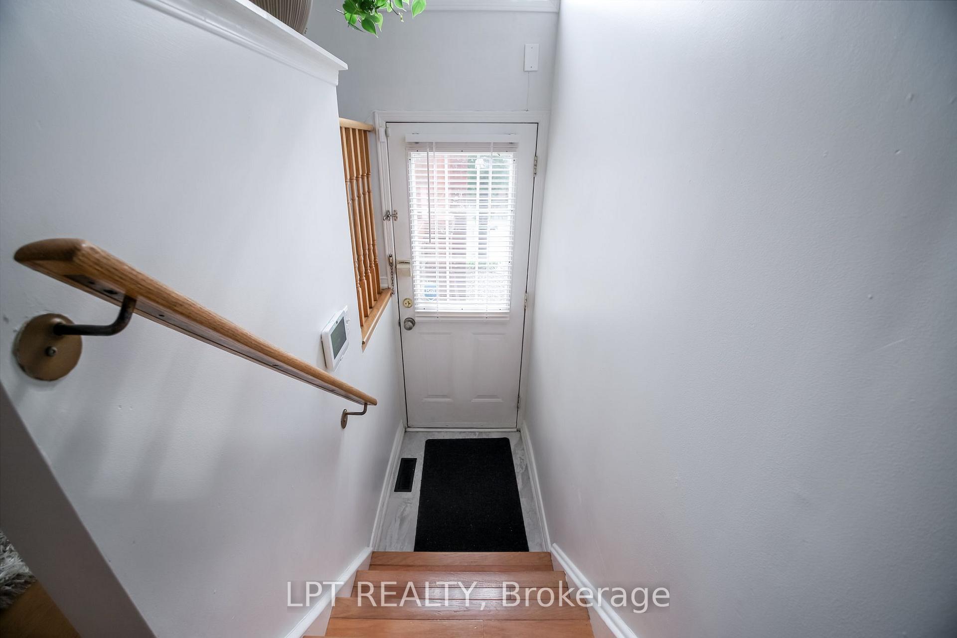 Photo 4 of Unit 36, 1378 Meadowvale Road, Scarborough, Rouge — HOMEH