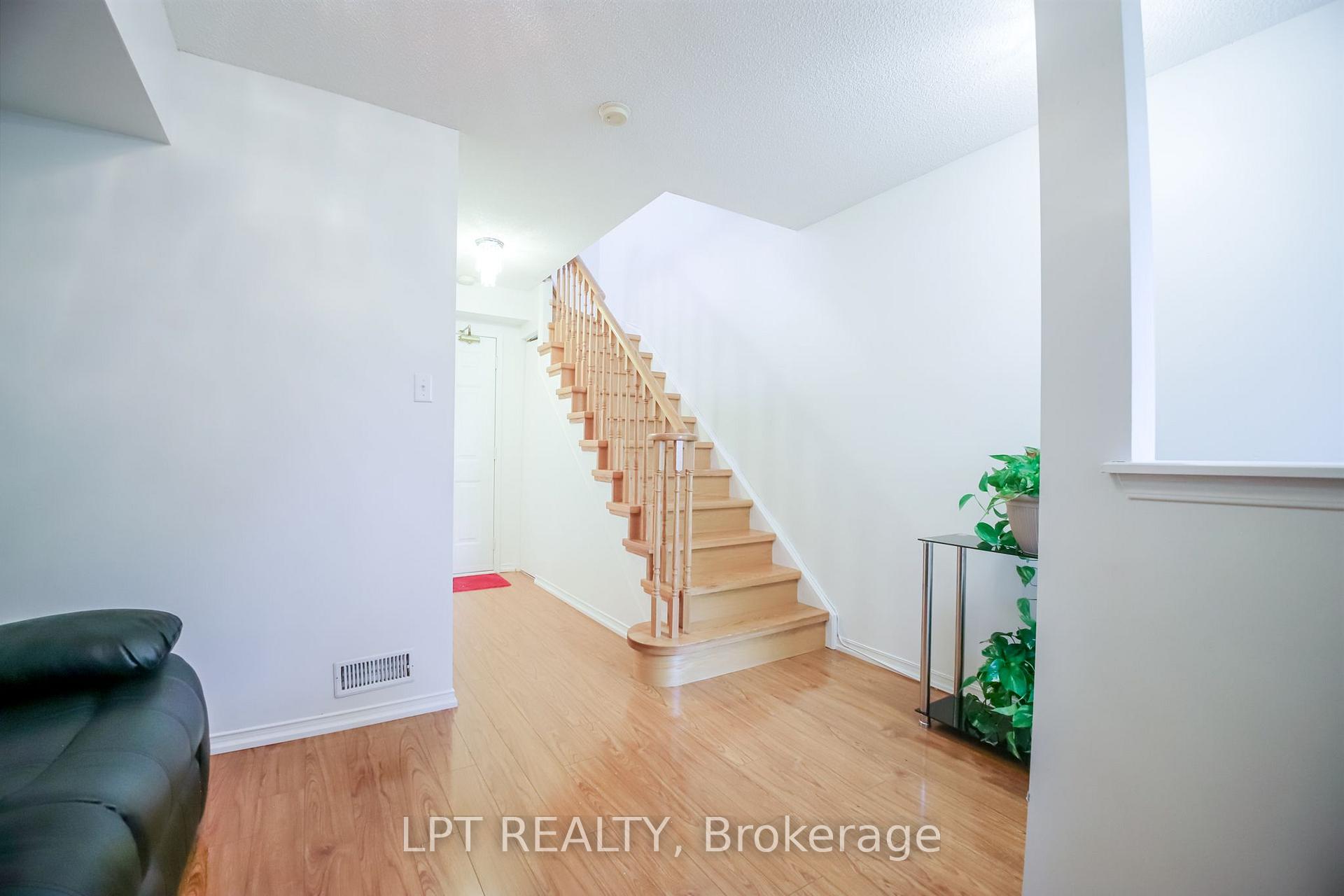 Photo 25 of Unit 36, 1378 Meadowvale Road, Scarborough, Rouge — HOMEH