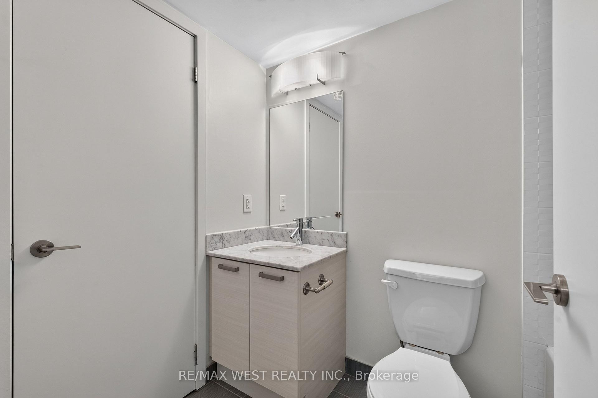 Photo 20 of Unit 1802, 36 Lisgar Street, Toronto, Little Portugal — HOMEH