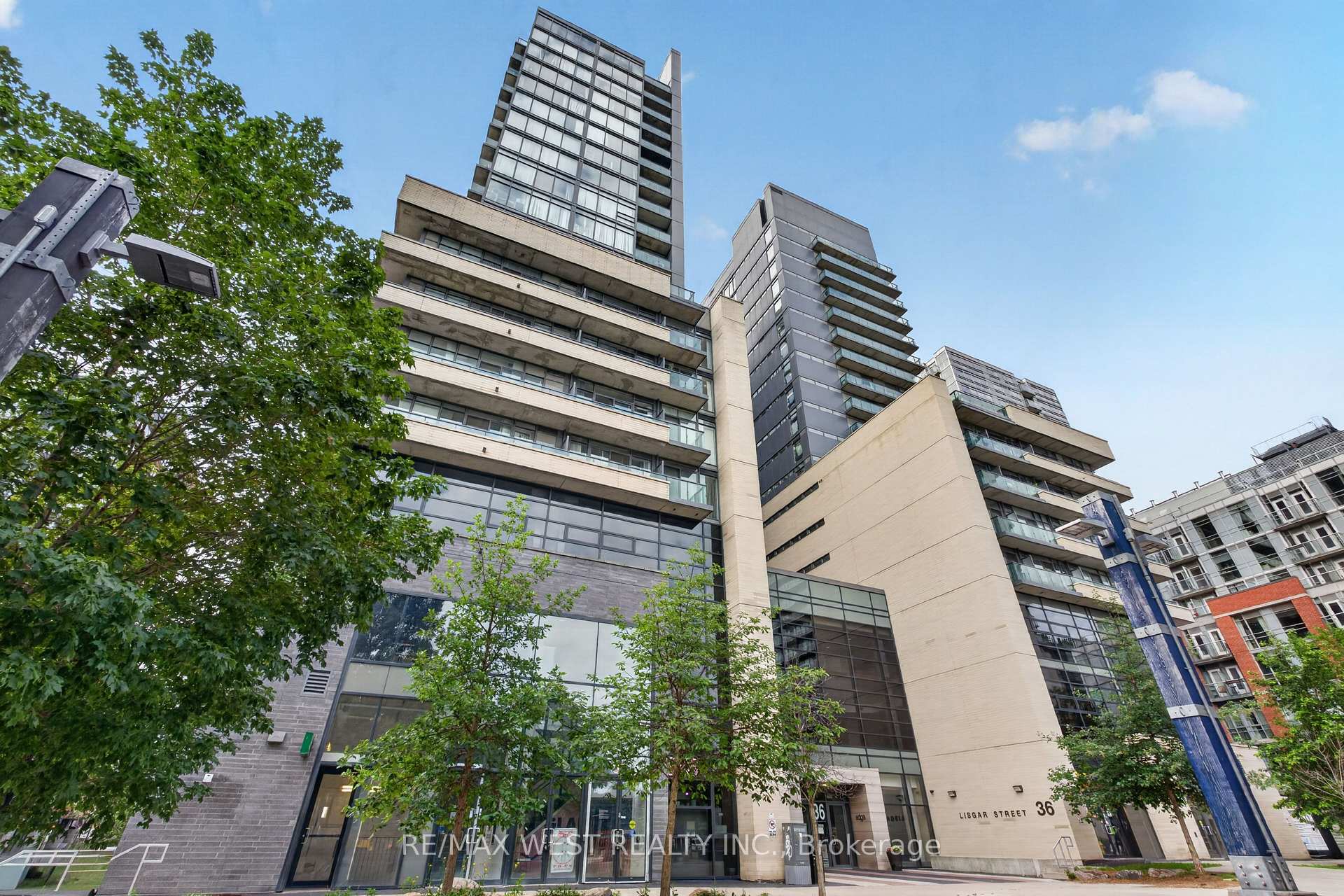 Photo 36 of Unit 1802, 36 Lisgar Street, Toronto, Little Portugal — HOMEH