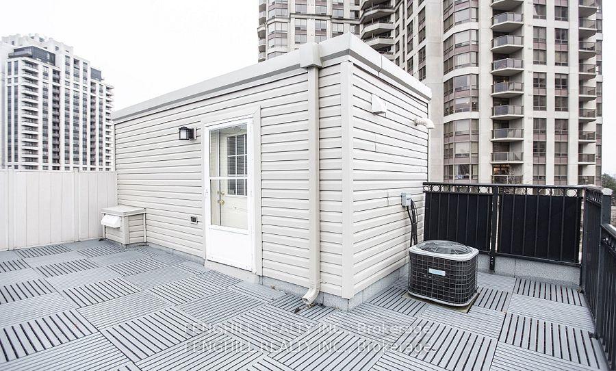 Photo 13 of Unit 208, 3 Everson Drive, North York, Willowdale East — HOMEH