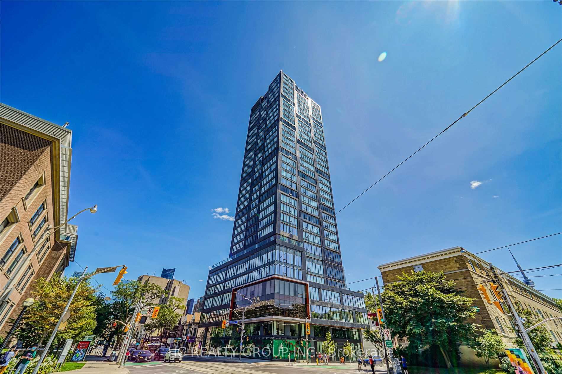 Front of Unit 1505, 203 College Street