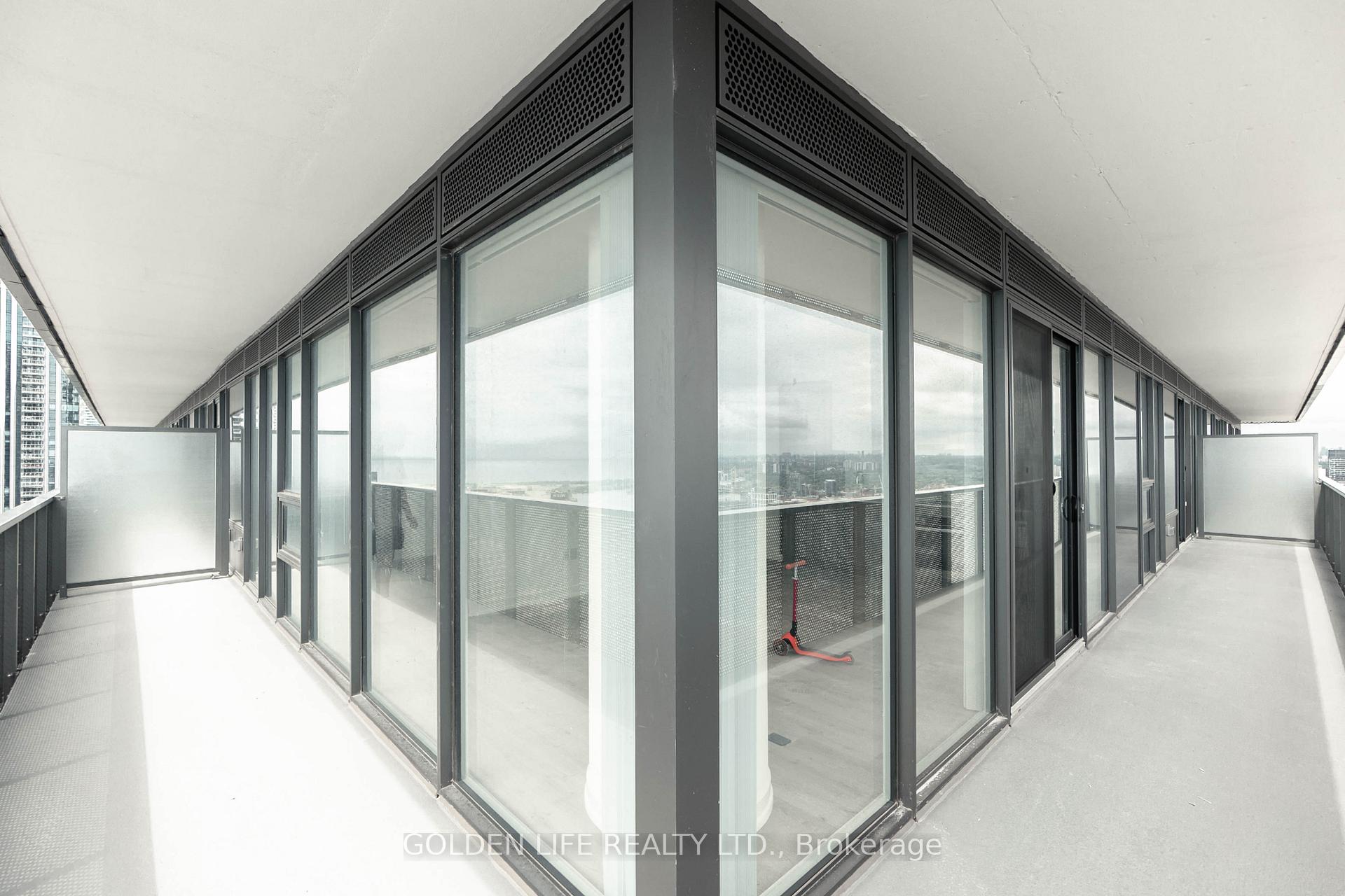 Photo 14 of Unit 5606, 138 downes Street E, Toronto, Waterfront Communities — HOMEH
