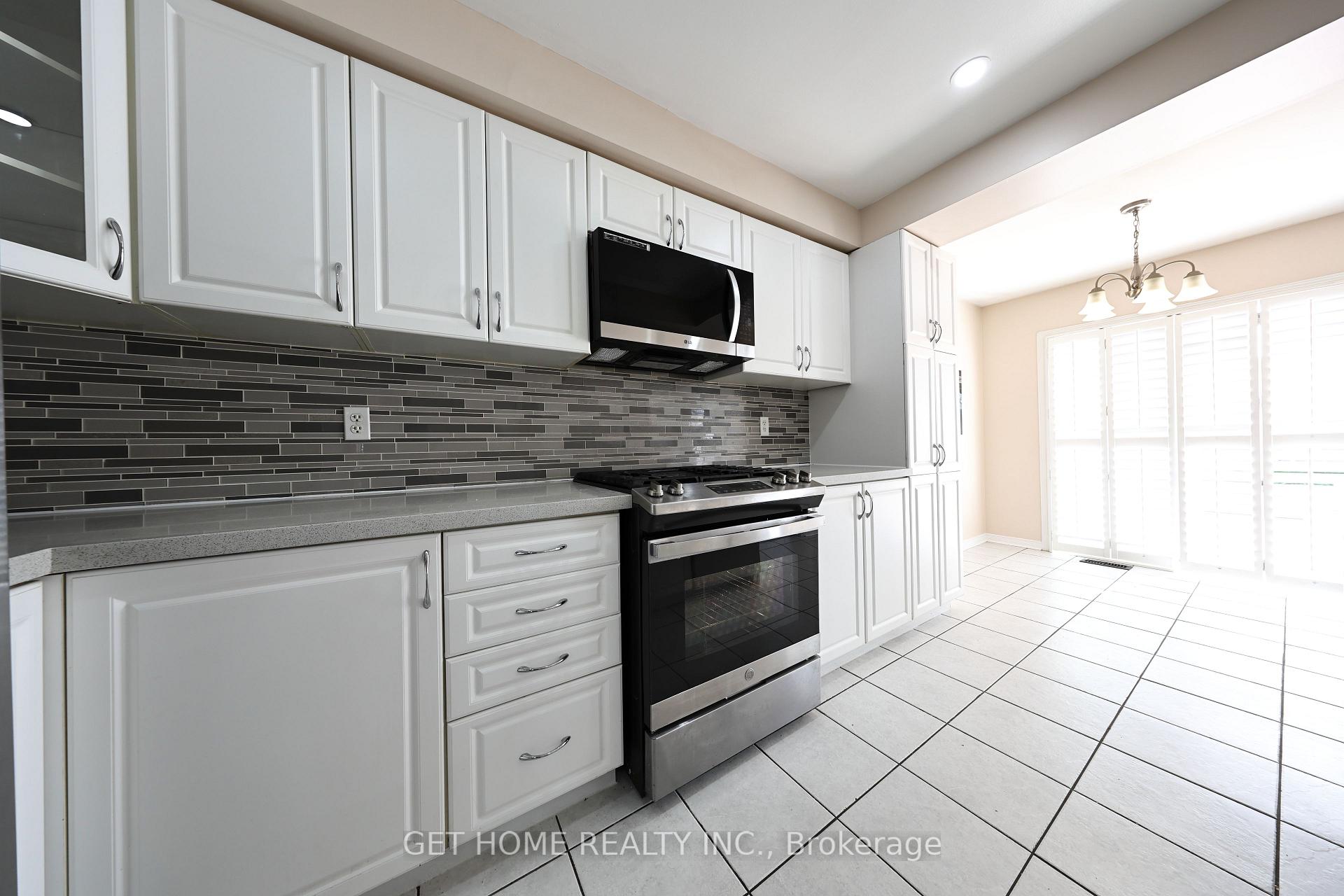 Photo 9 of 62 Charcoal Way, Brampton, Bram West — HOMEH