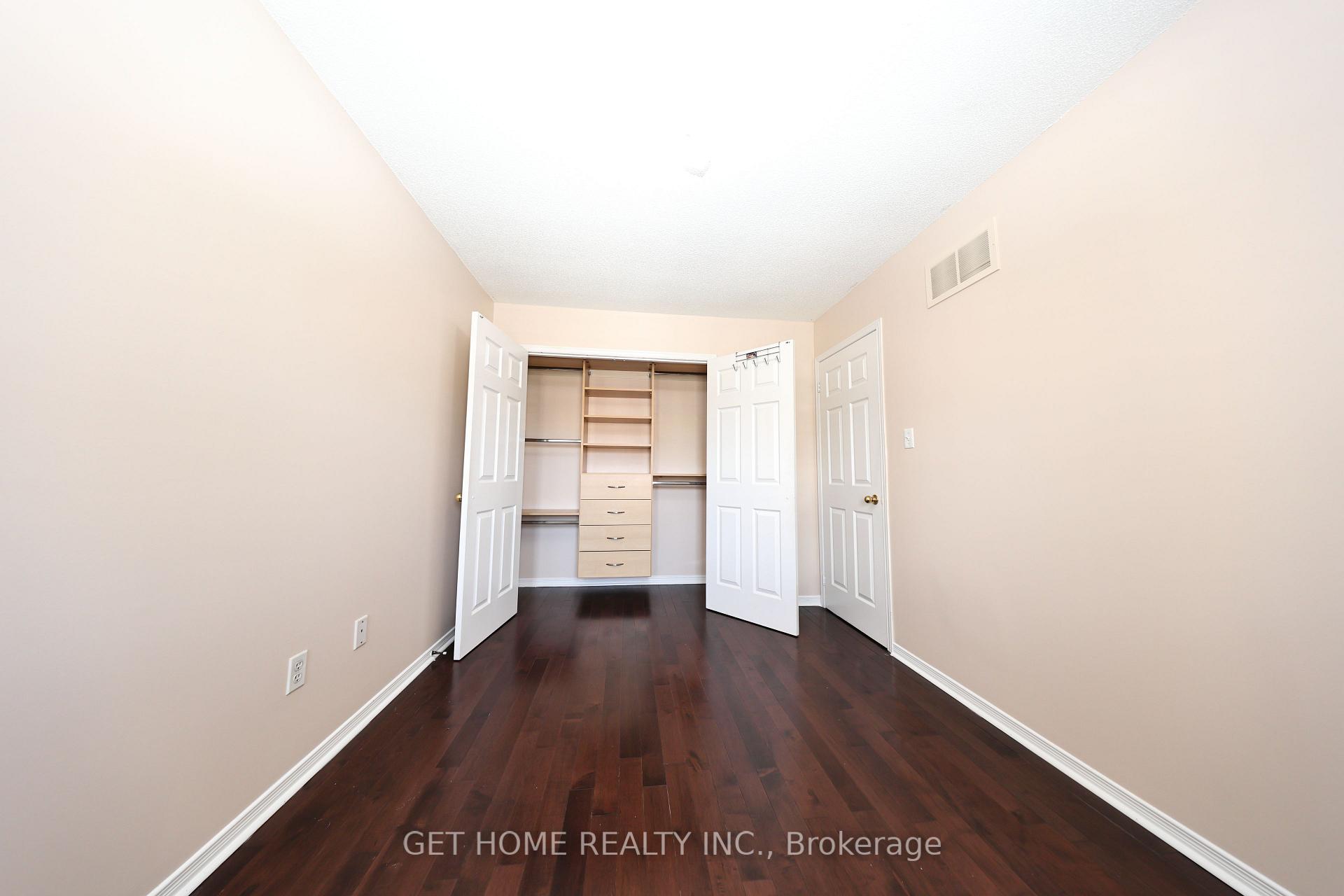 Photo 30 of 62 Charcoal Way, Brampton, Bram West — HOMEH