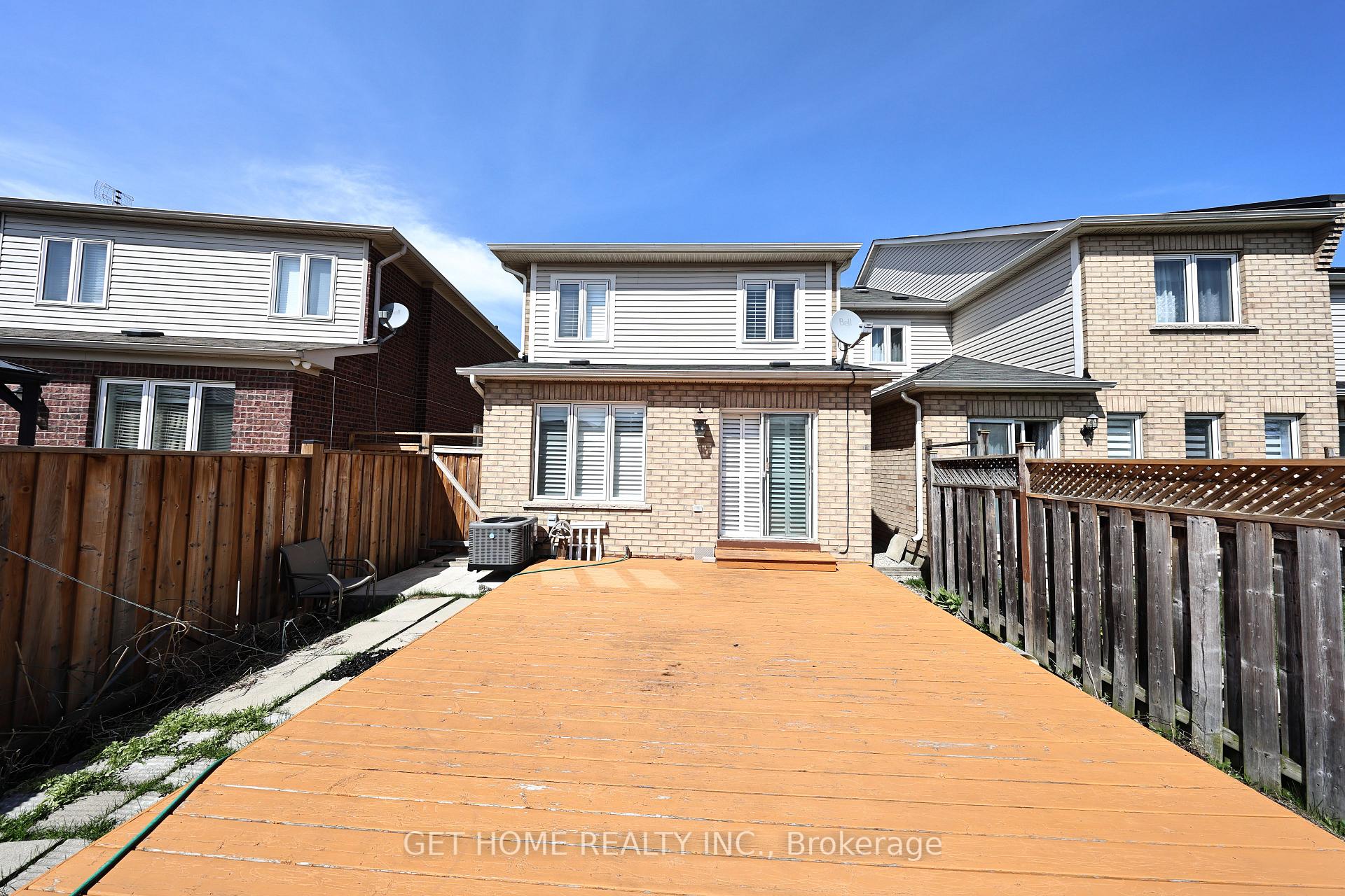 Photo 48 of 62 Charcoal Way, Brampton, Bram West — HOMEH