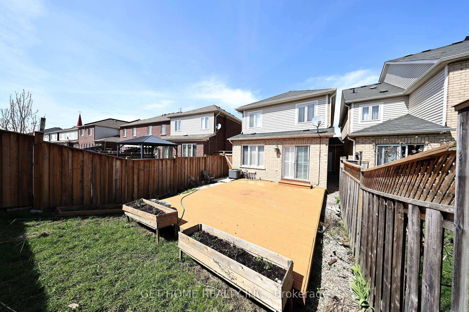 Photo 49 of 62 Charcoal Way, Brampton, Bram West — HOMEH
