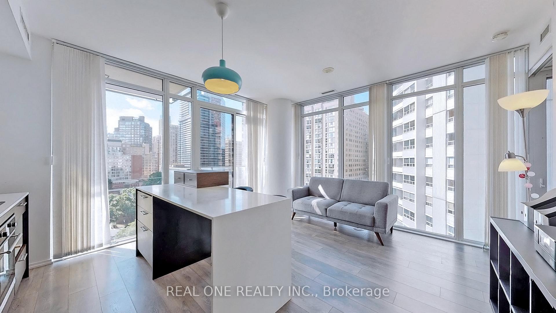 Photo 12 of Unit 1004, 75 St Nicholas Street, Toronto, Bay Street Corridor — HOMEH