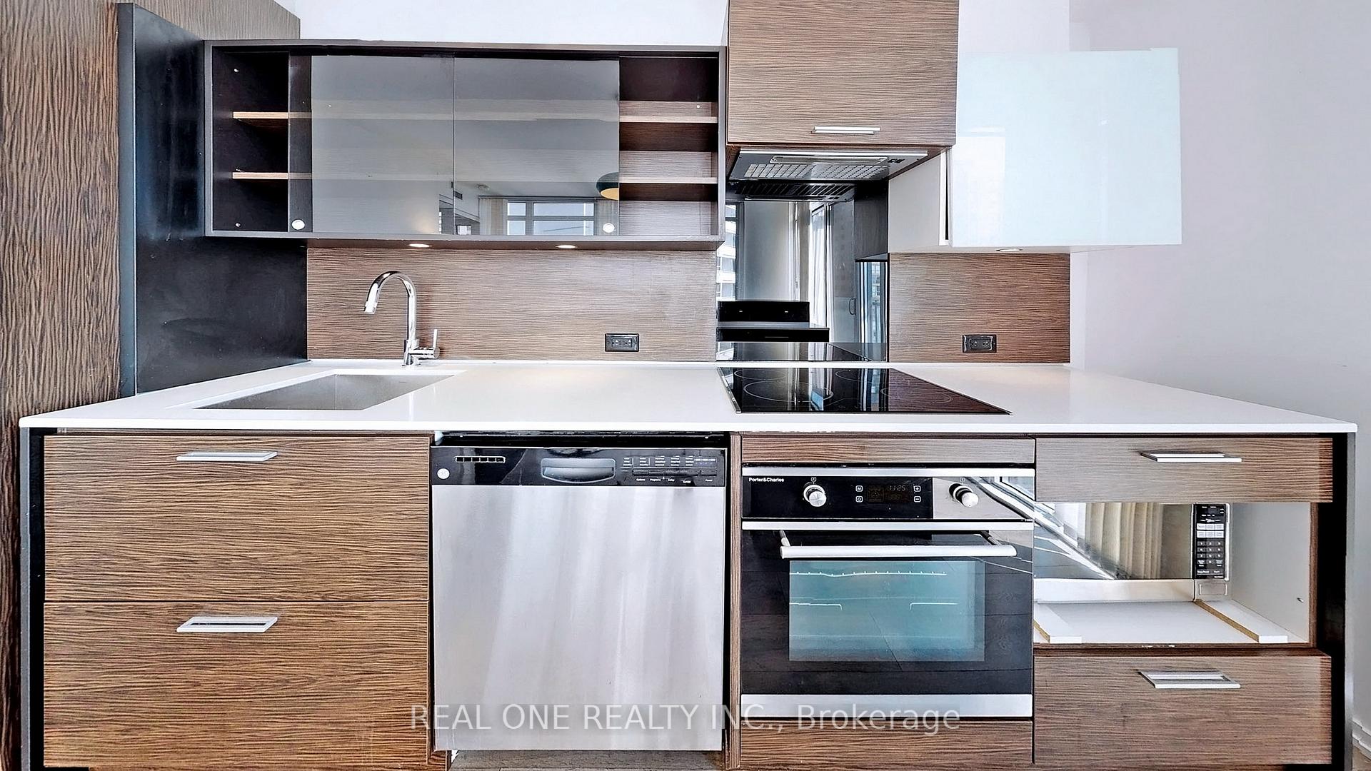 Photo 15 of Unit 1004, 75 St Nicholas Street, Toronto, Bay Street Corridor — HOMEH