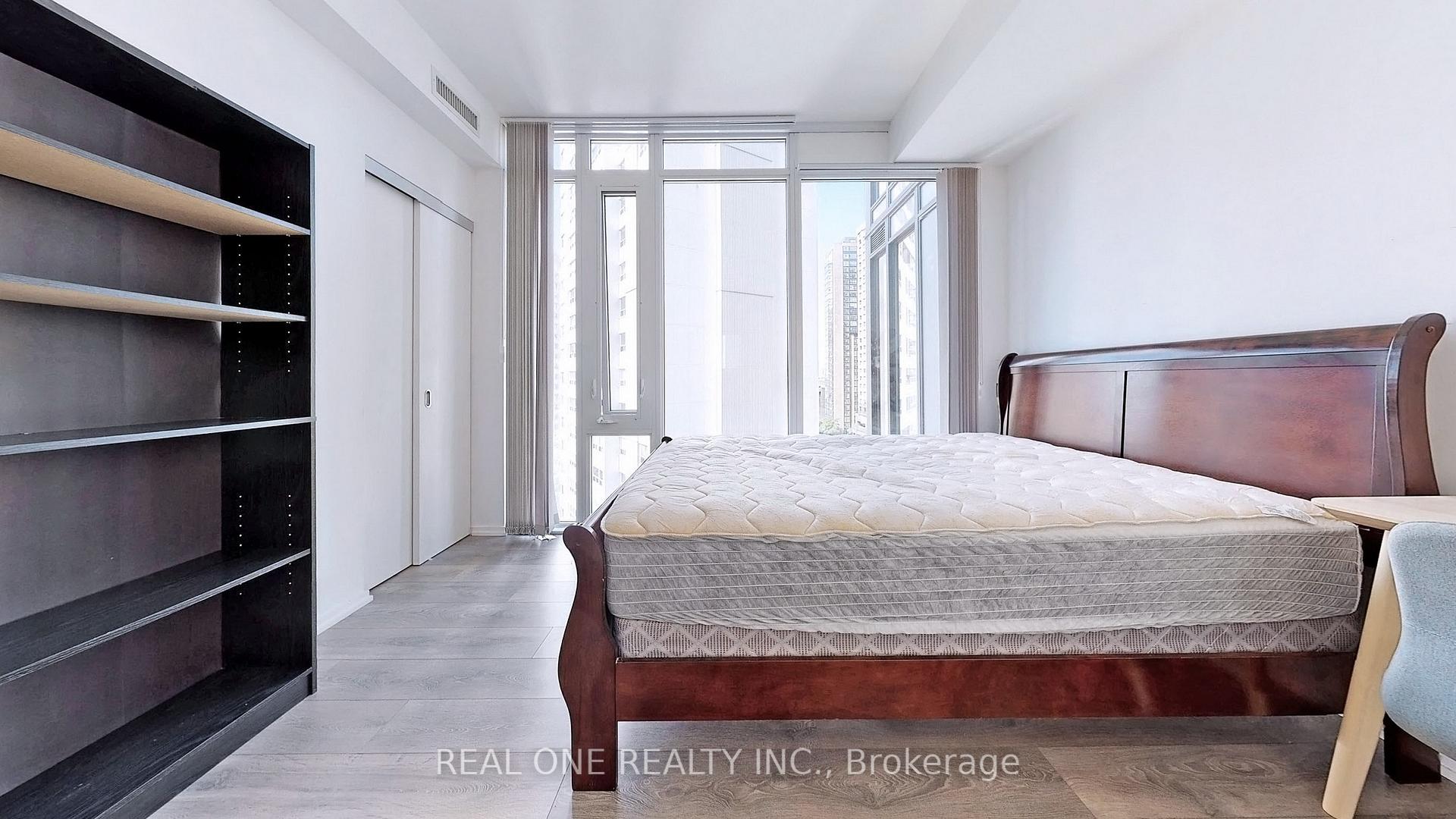Photo 17 of Unit 1004, 75 St Nicholas Street, Toronto, Bay Street Corridor — HOMEH