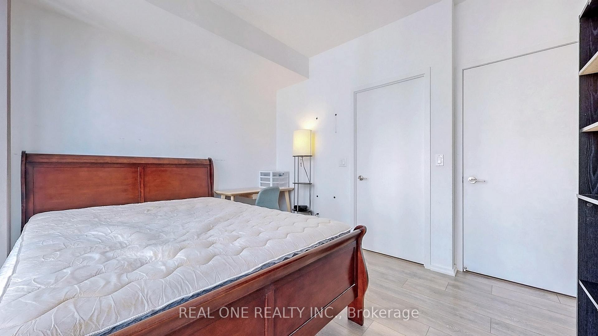 Photo 18 of Unit 1004, 75 St Nicholas Street, Toronto, Bay Street Corridor — HOMEH