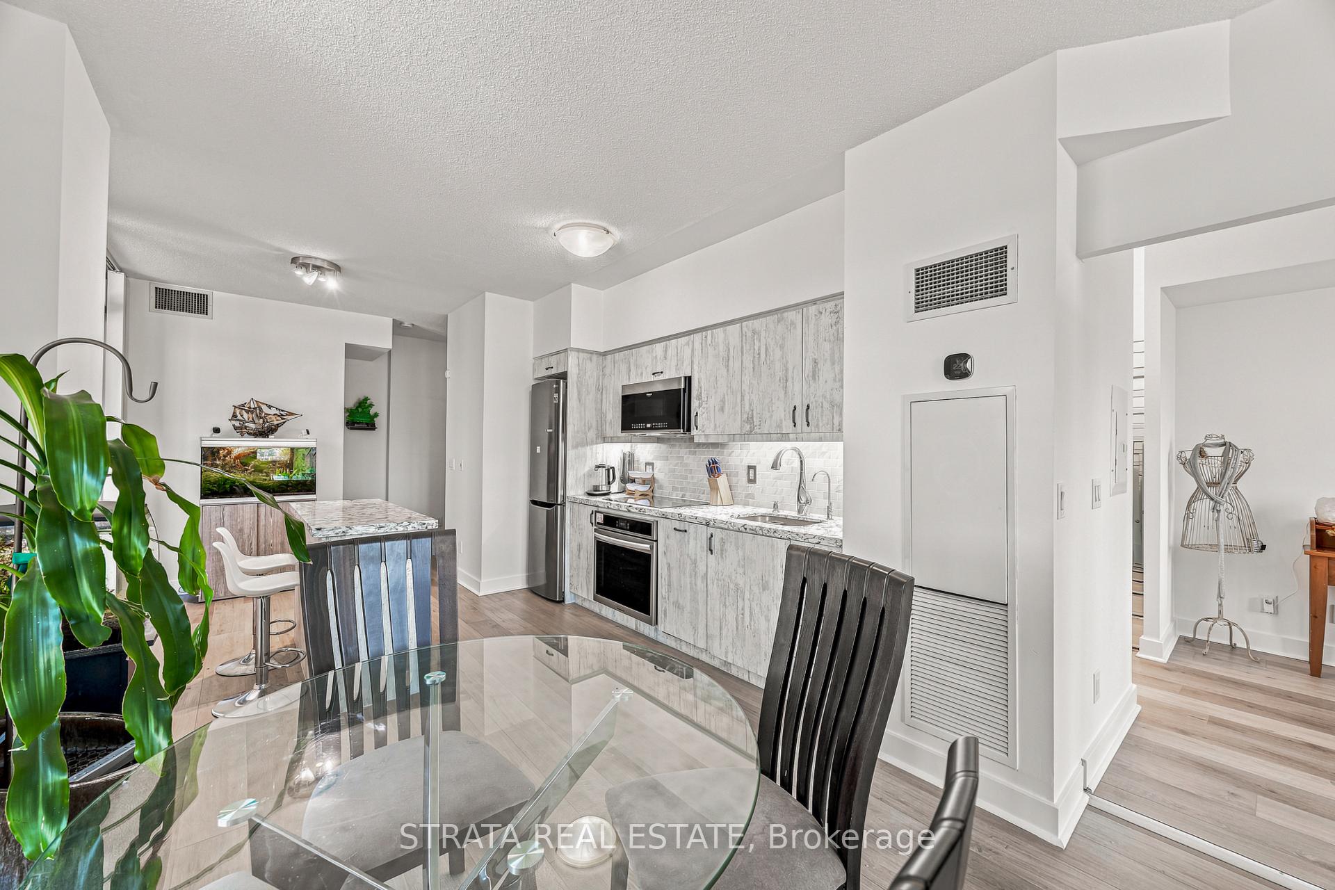 Photo 6 of Unit 615, 320 Richmond Street E, Toronto, Moss Park — HOMEH