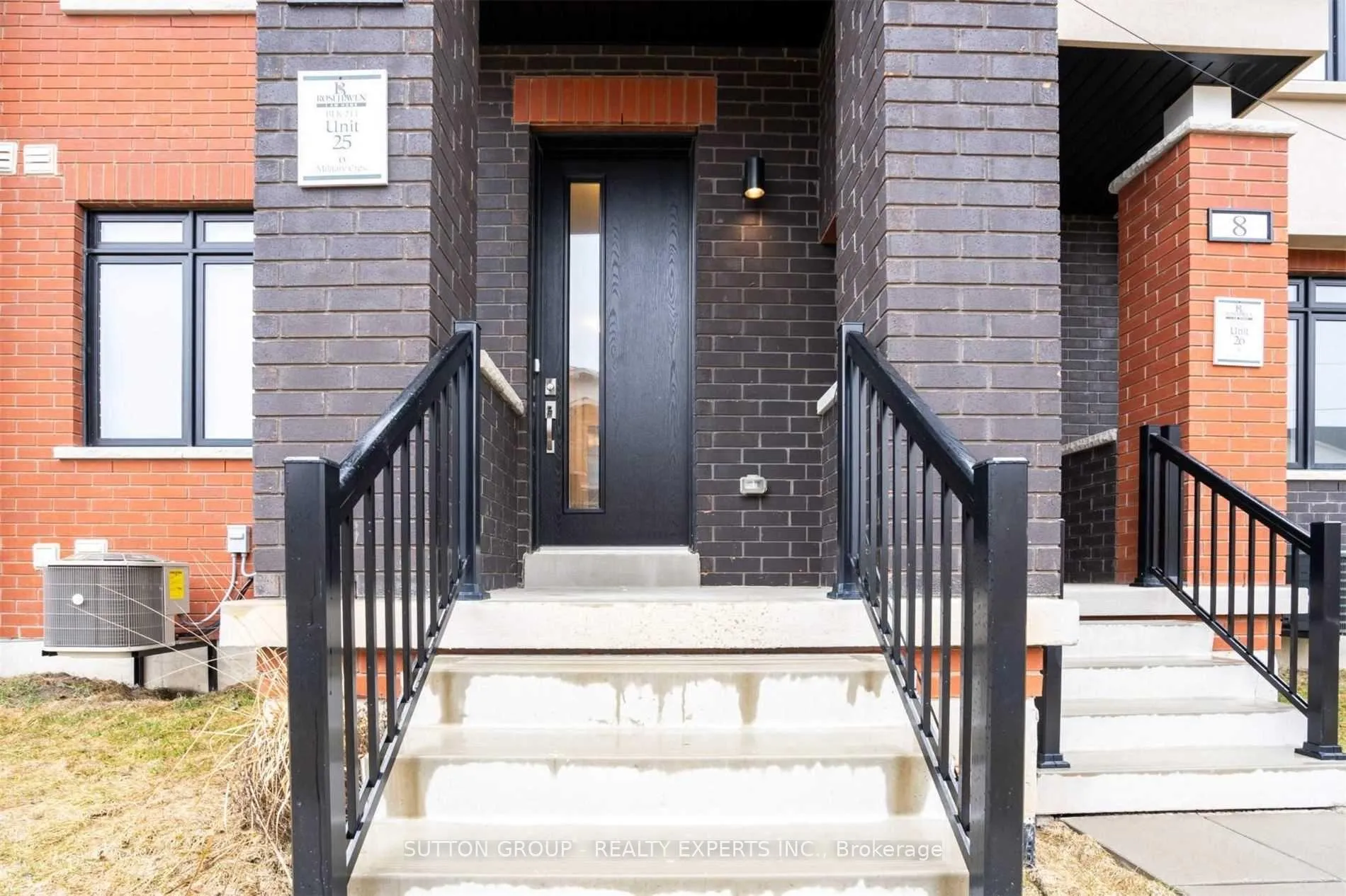 Photo 2 of 6 Military Crescent, Brampton, Northwest Brampton — HOMEH